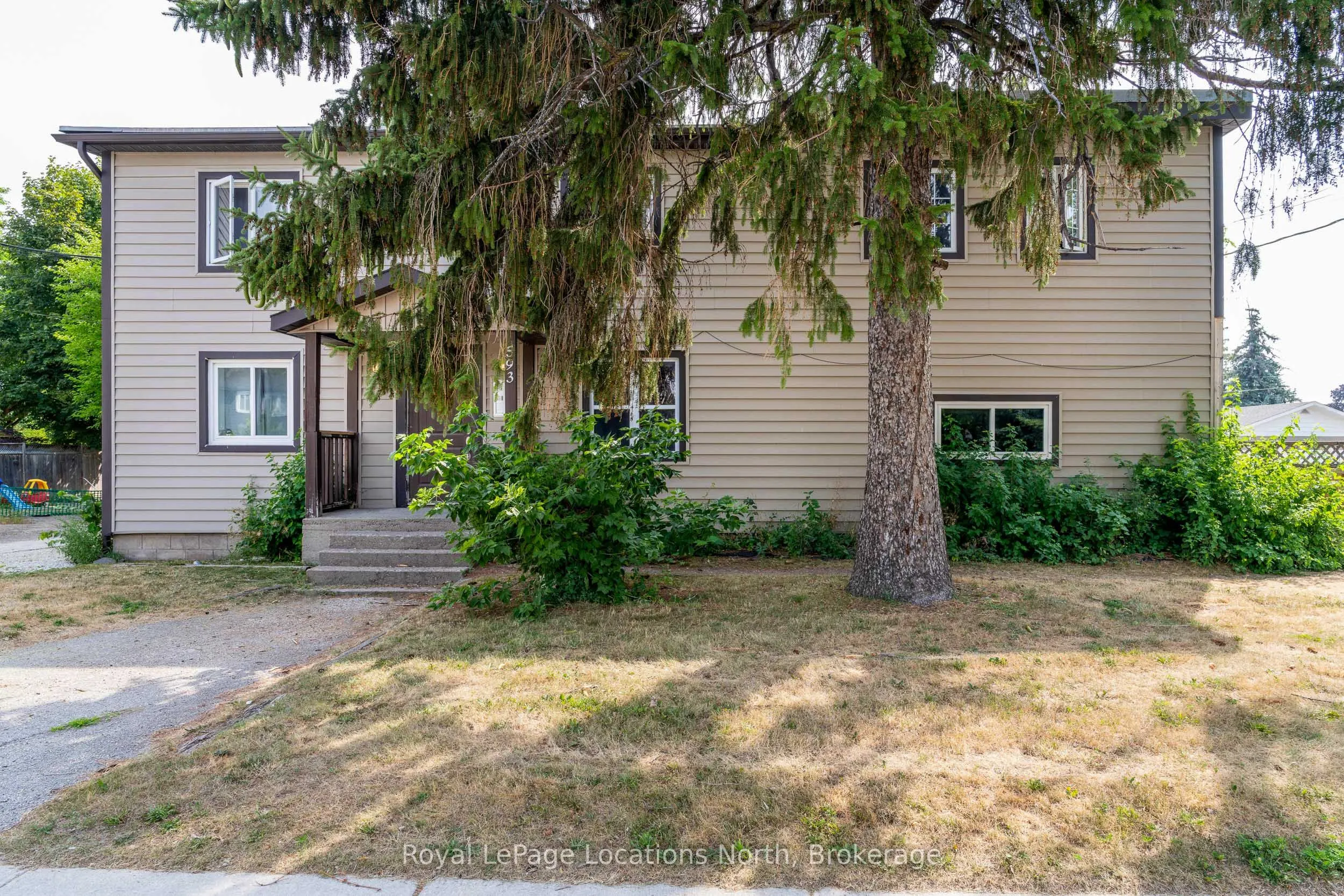 593 HURONTARIO Street