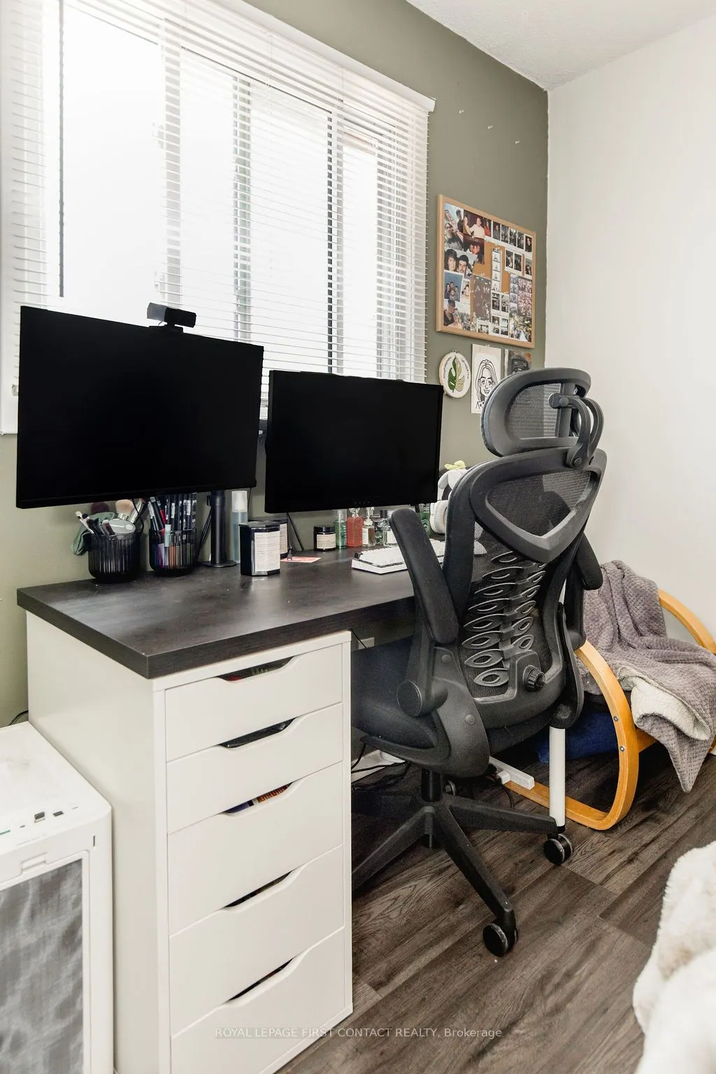 1095 Mississaga Street W, #10