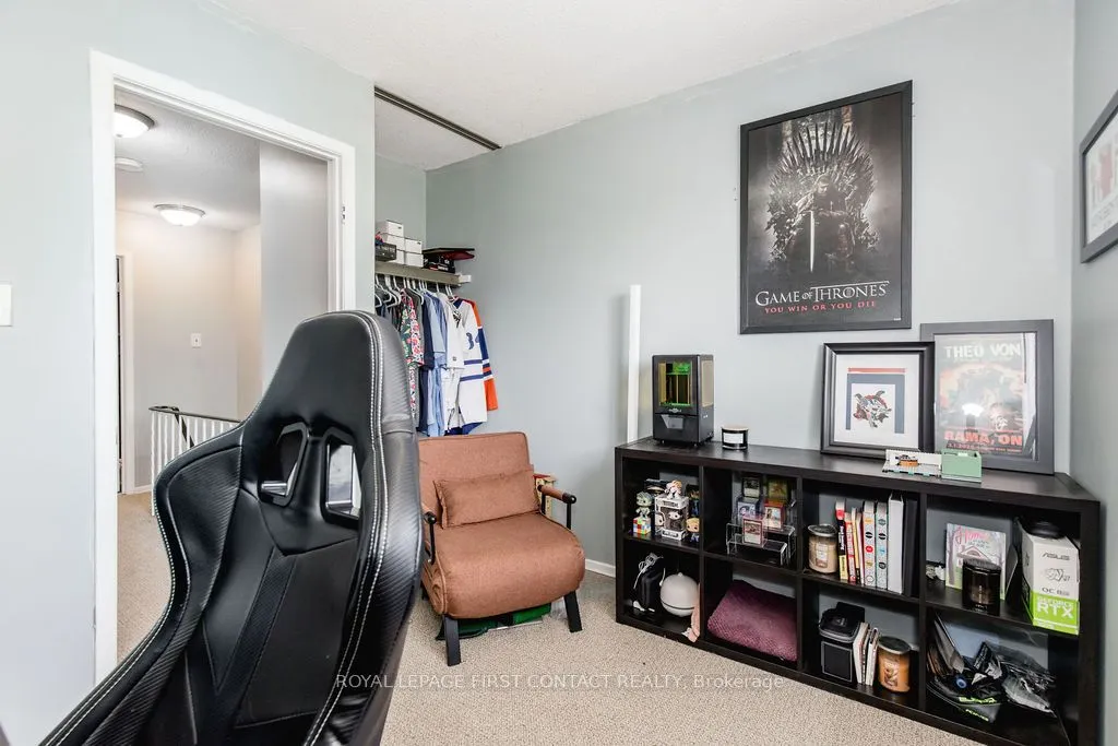 1095 Mississaga Street W, #10