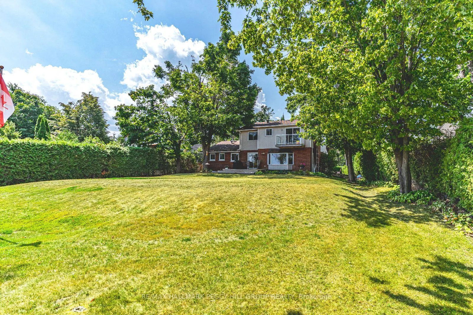 39 Grandview Crescent