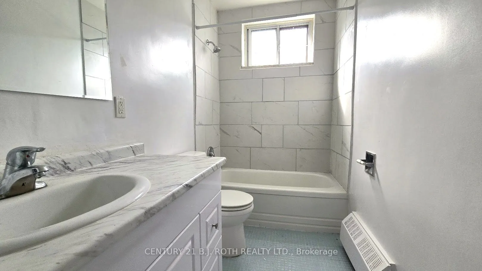 37 Peel Street, #507