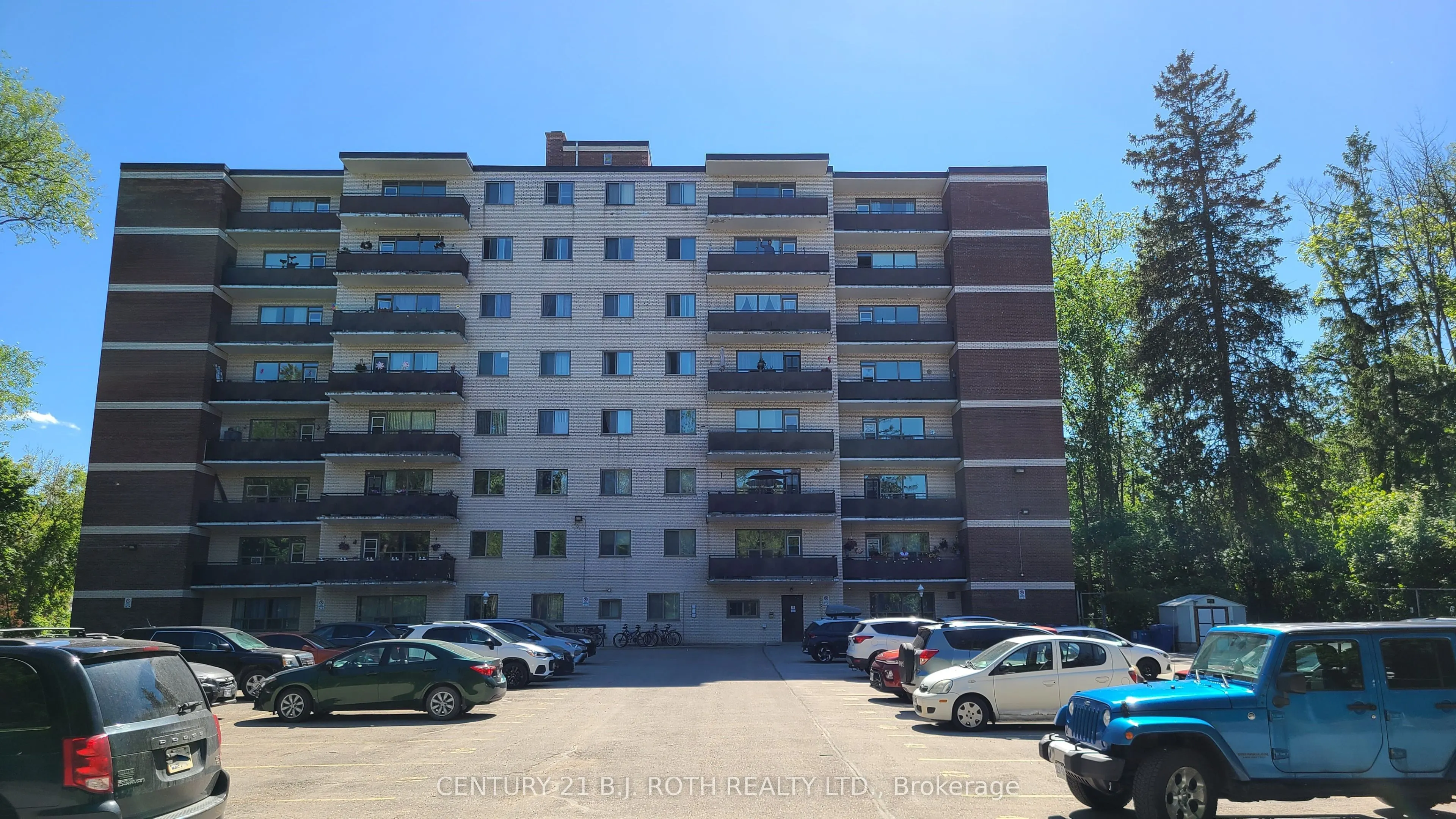 37 Peel Street, #507