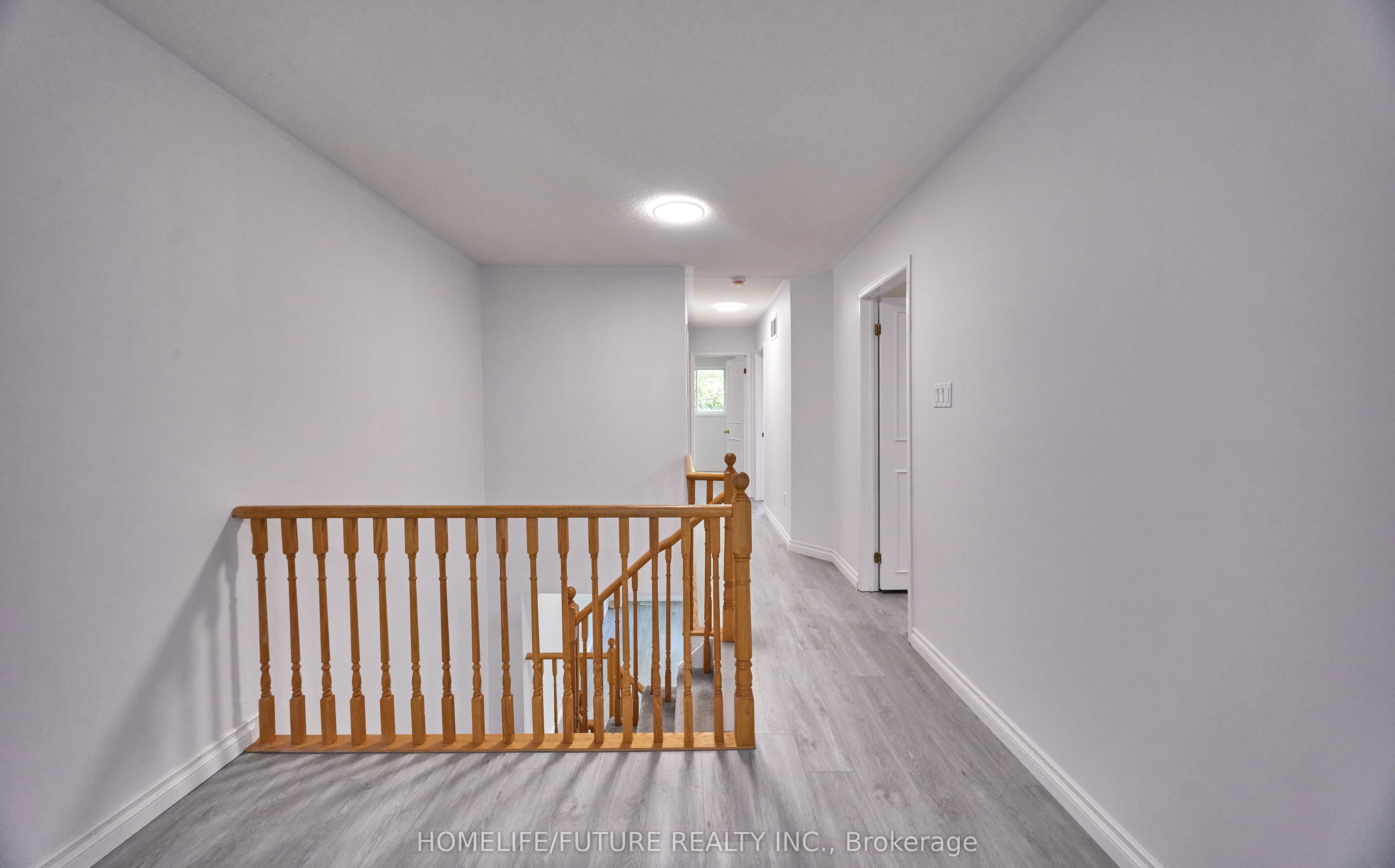 6 Pickett Crescent