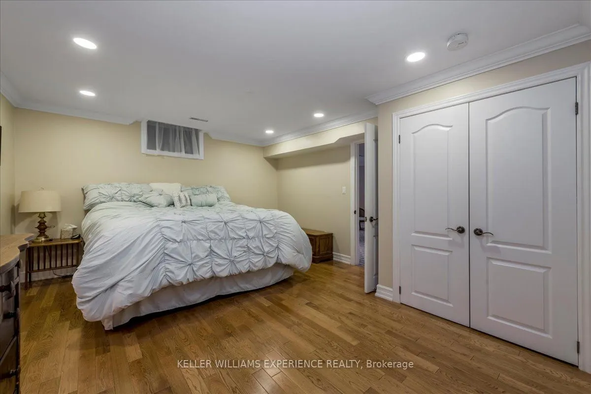34 Heatherwood Drive