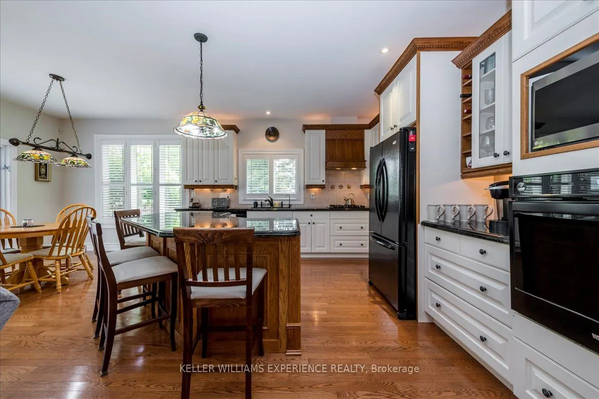 34 Heatherwood Drive