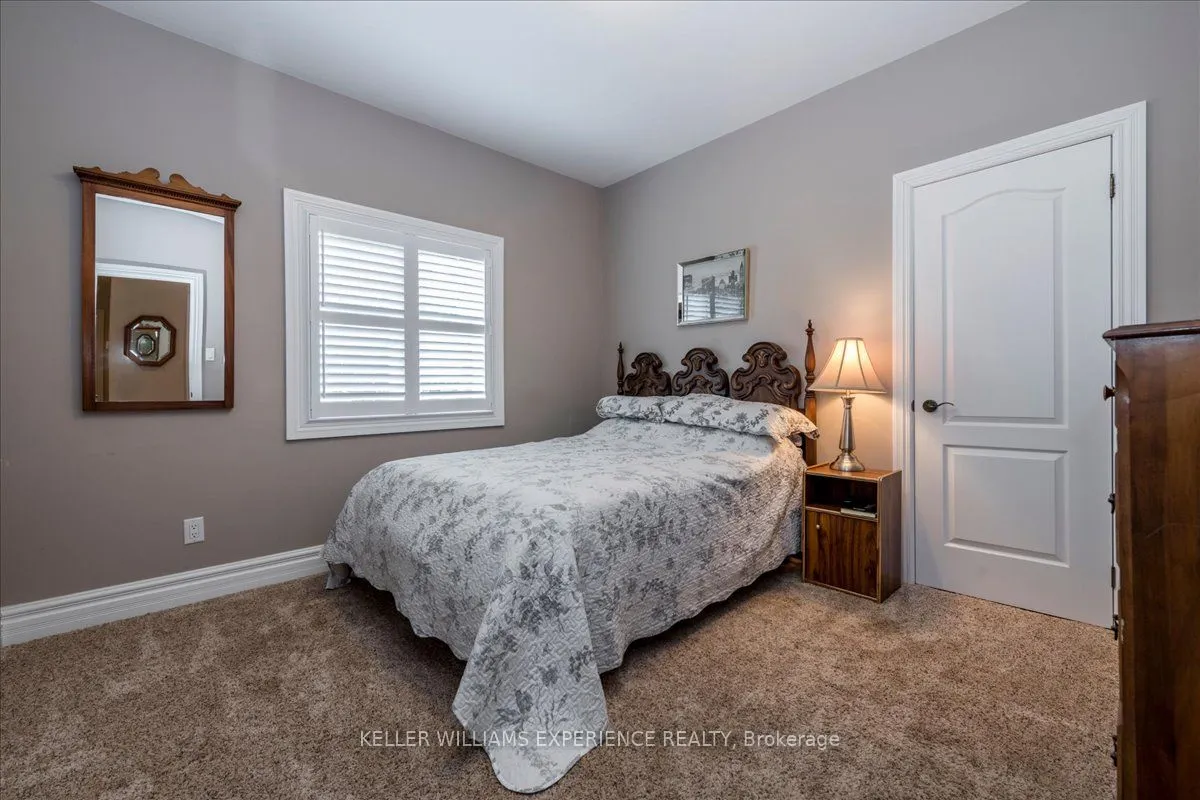 34 Heatherwood Drive