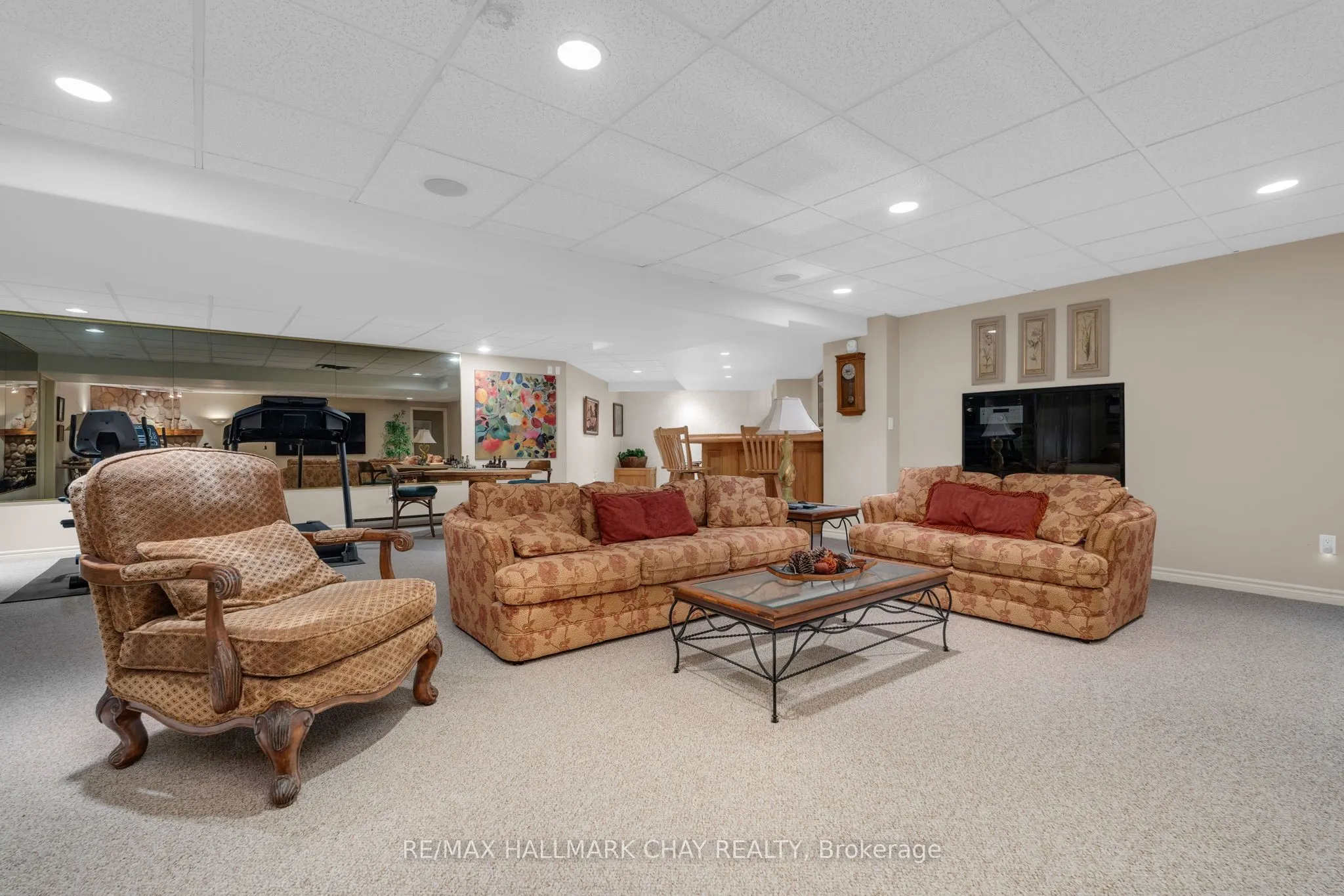 1290 Golf Course Road