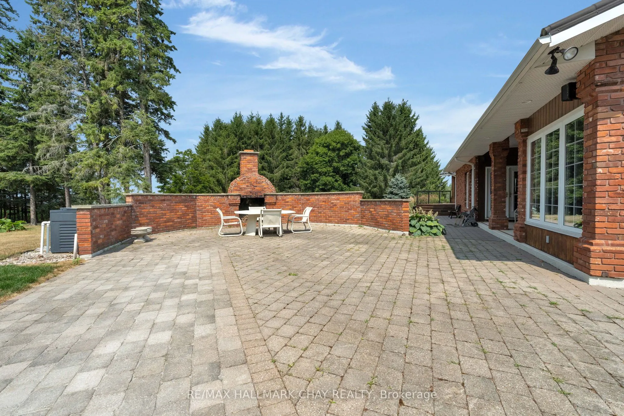 1290 Golf Course Road