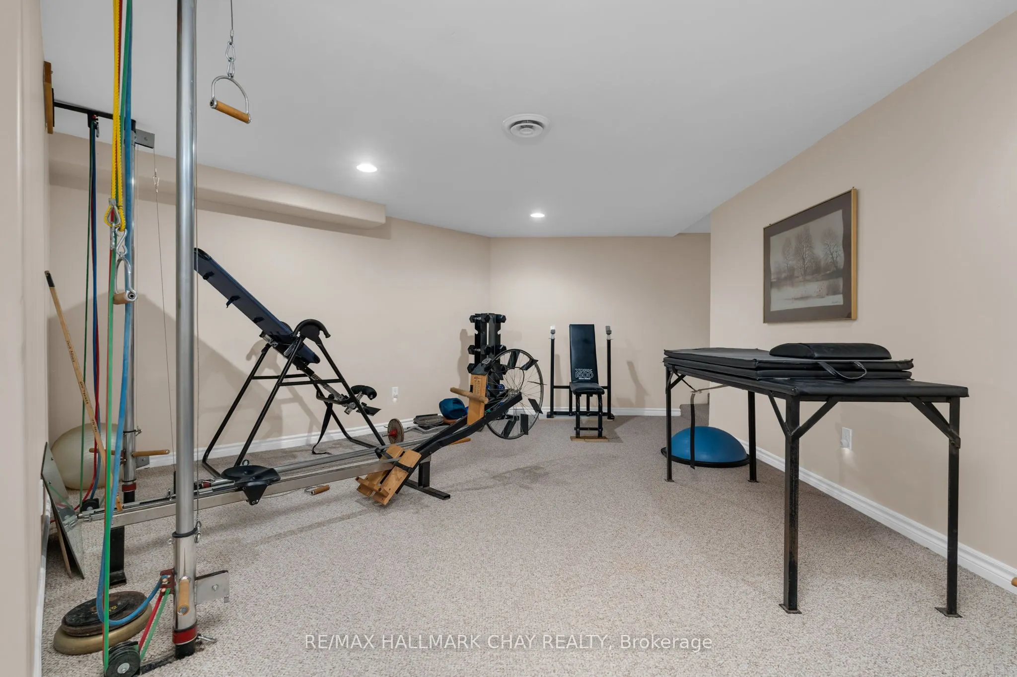 1290 Golf Course Road