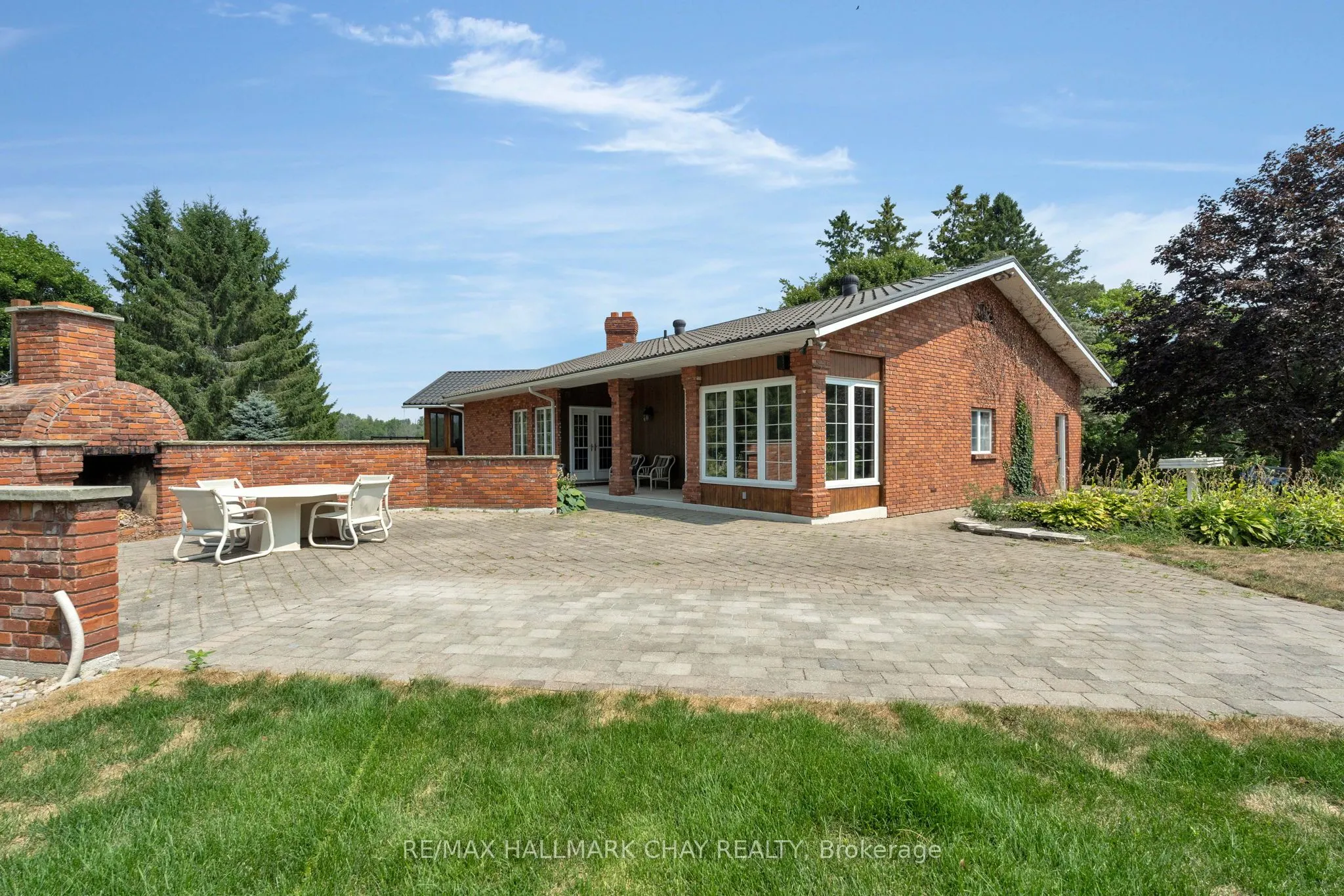 1290 Golf Course Road