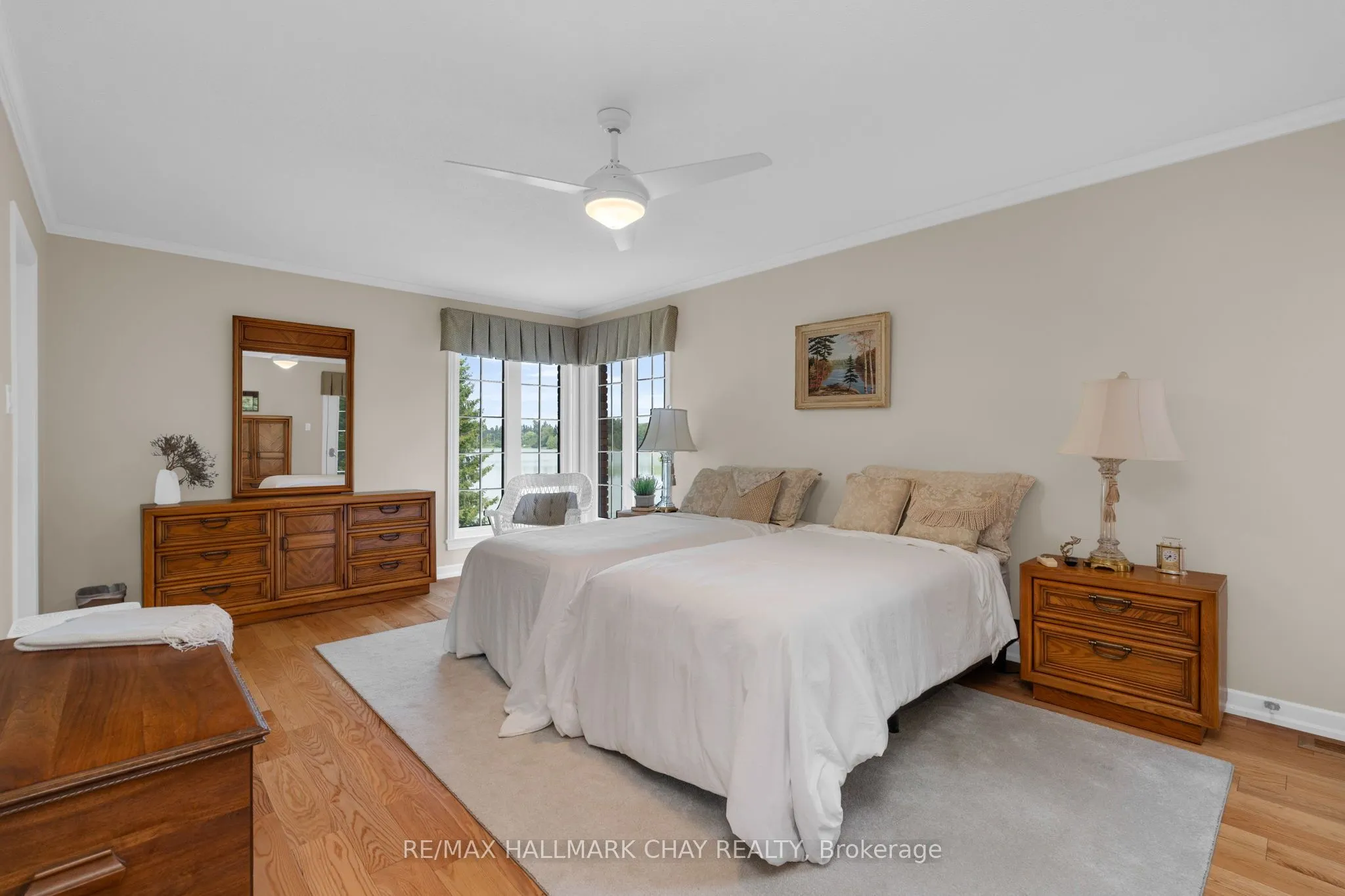 1290 Golf Course Road