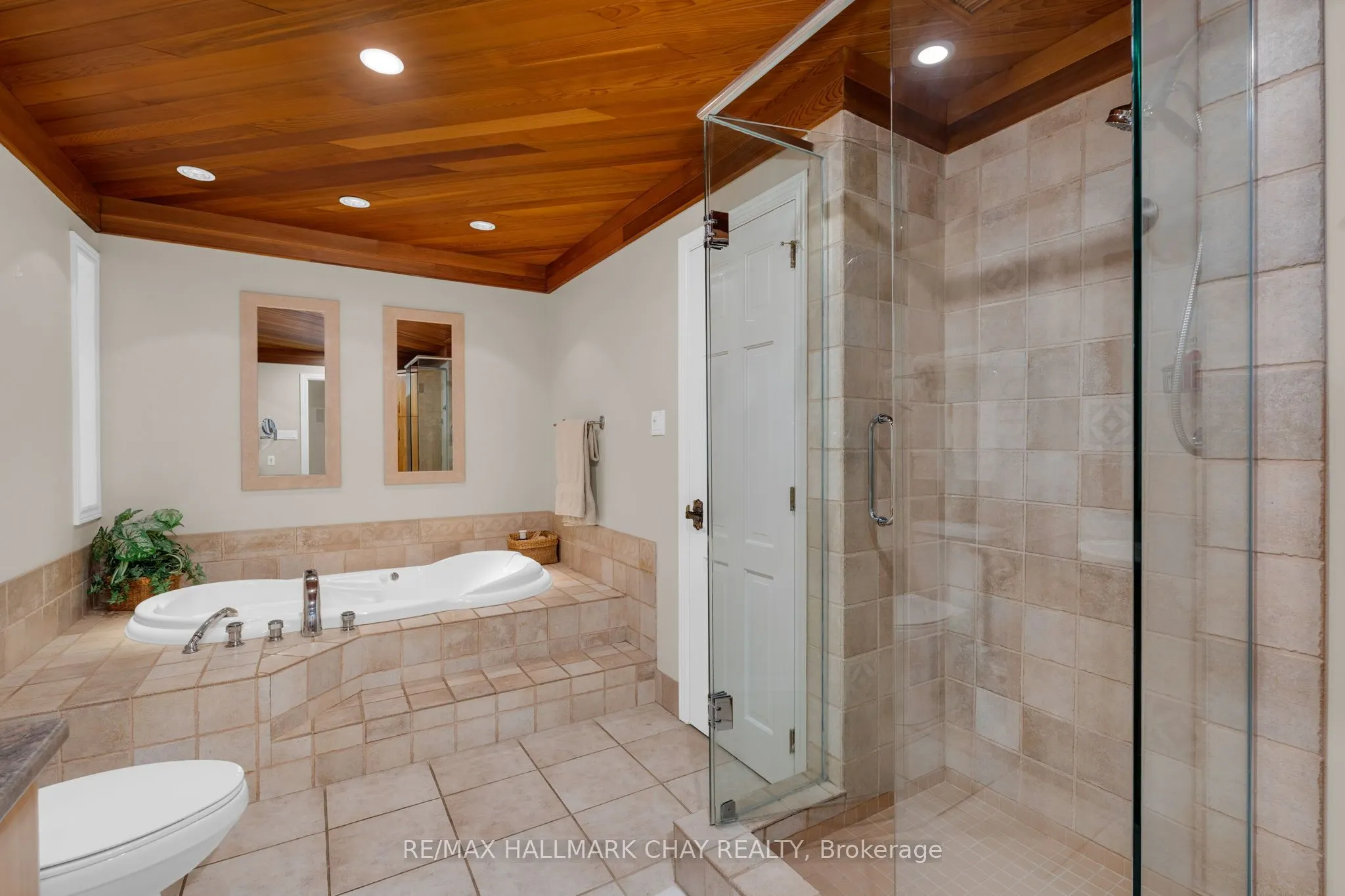 1290 Golf Course Road