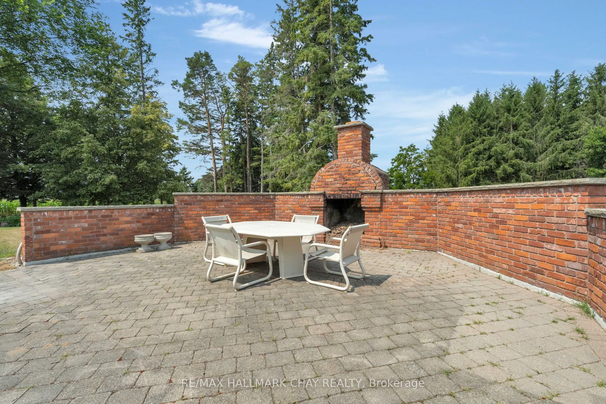 1290 Golf Course Road
