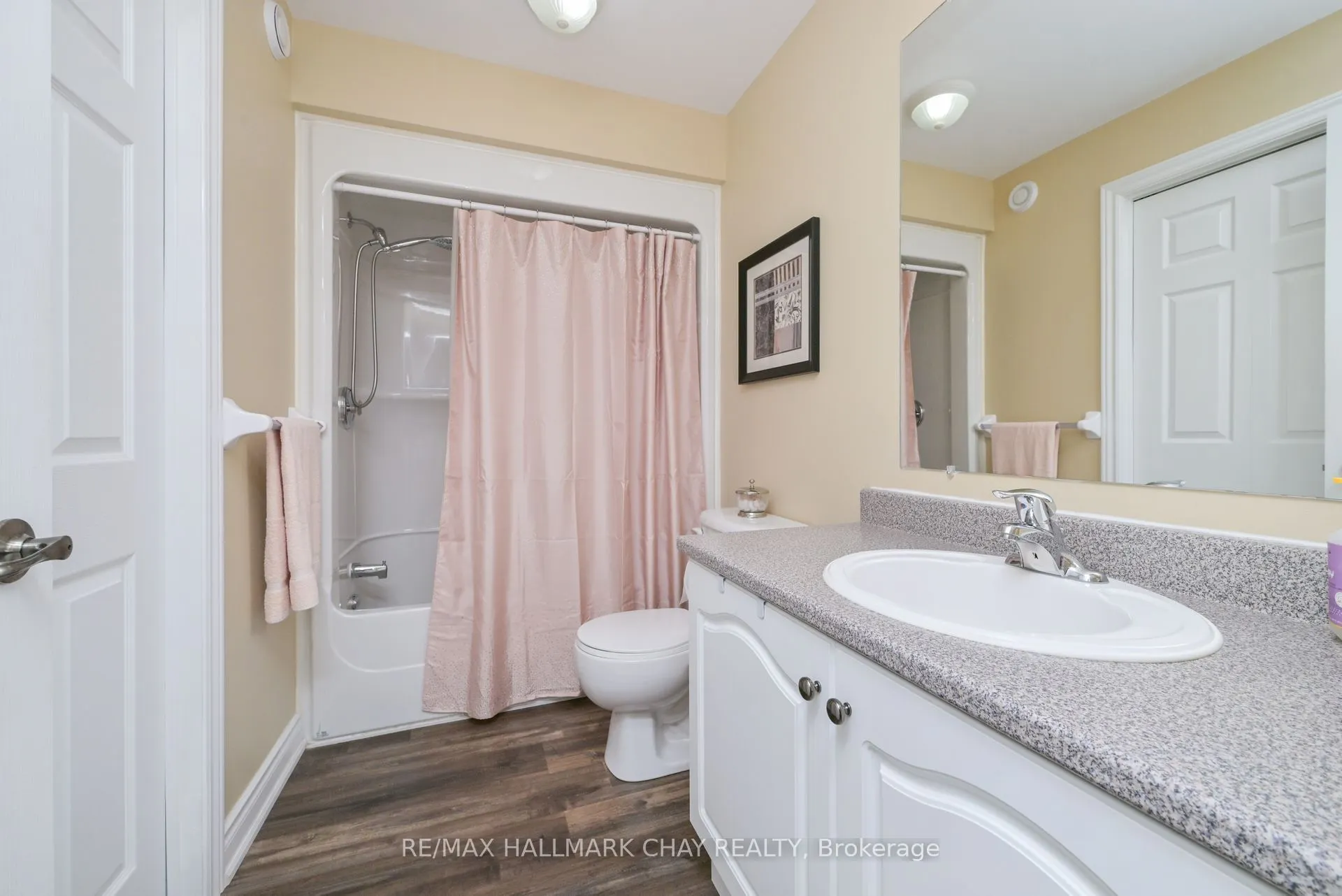 23 Sinclair Crescent