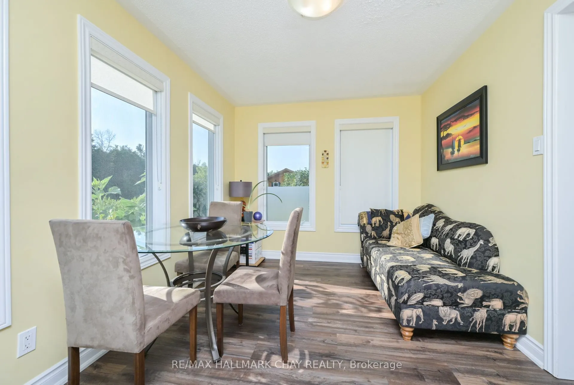 23 Sinclair Crescent