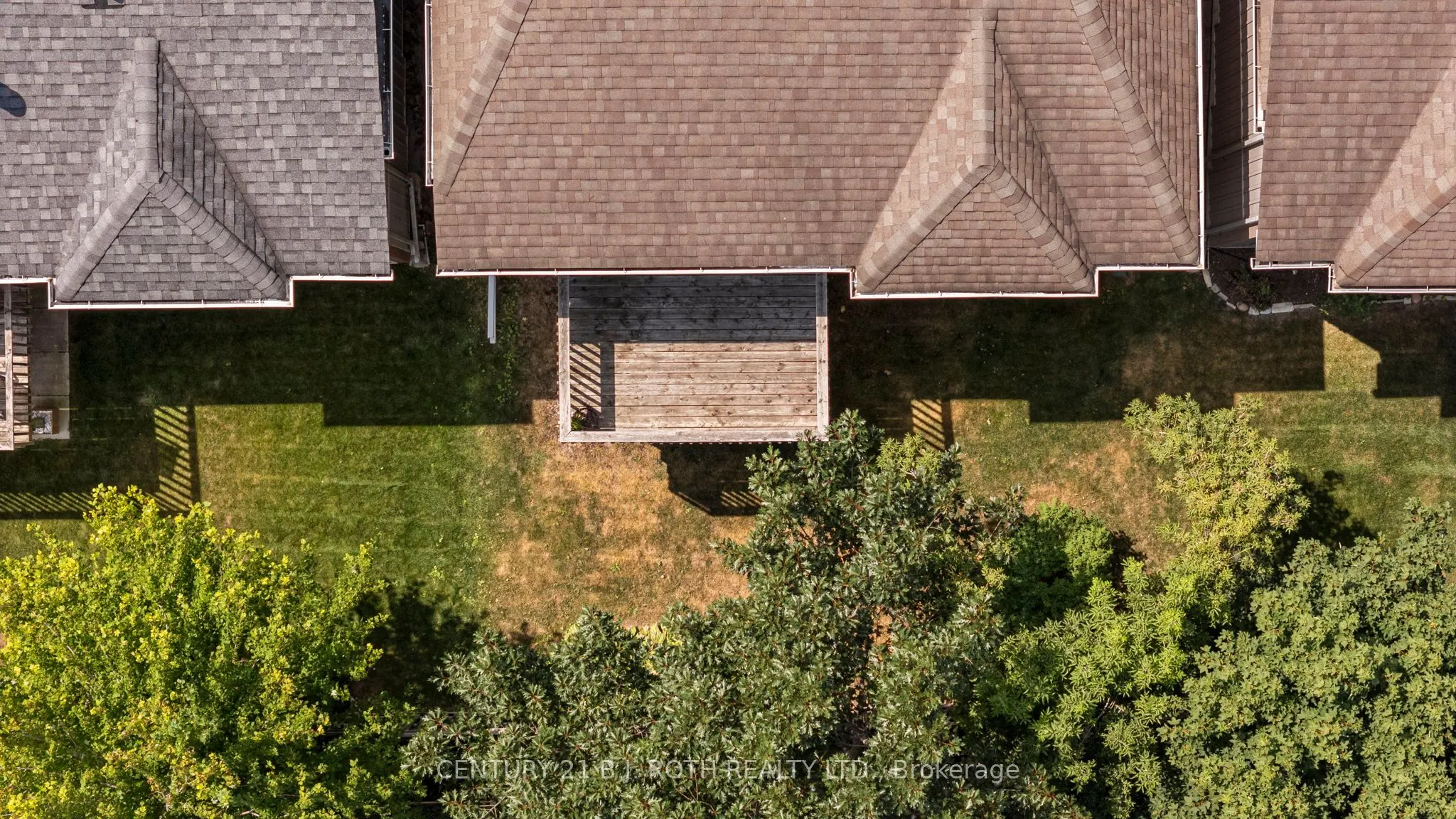 8 CANTERBURY Circle
