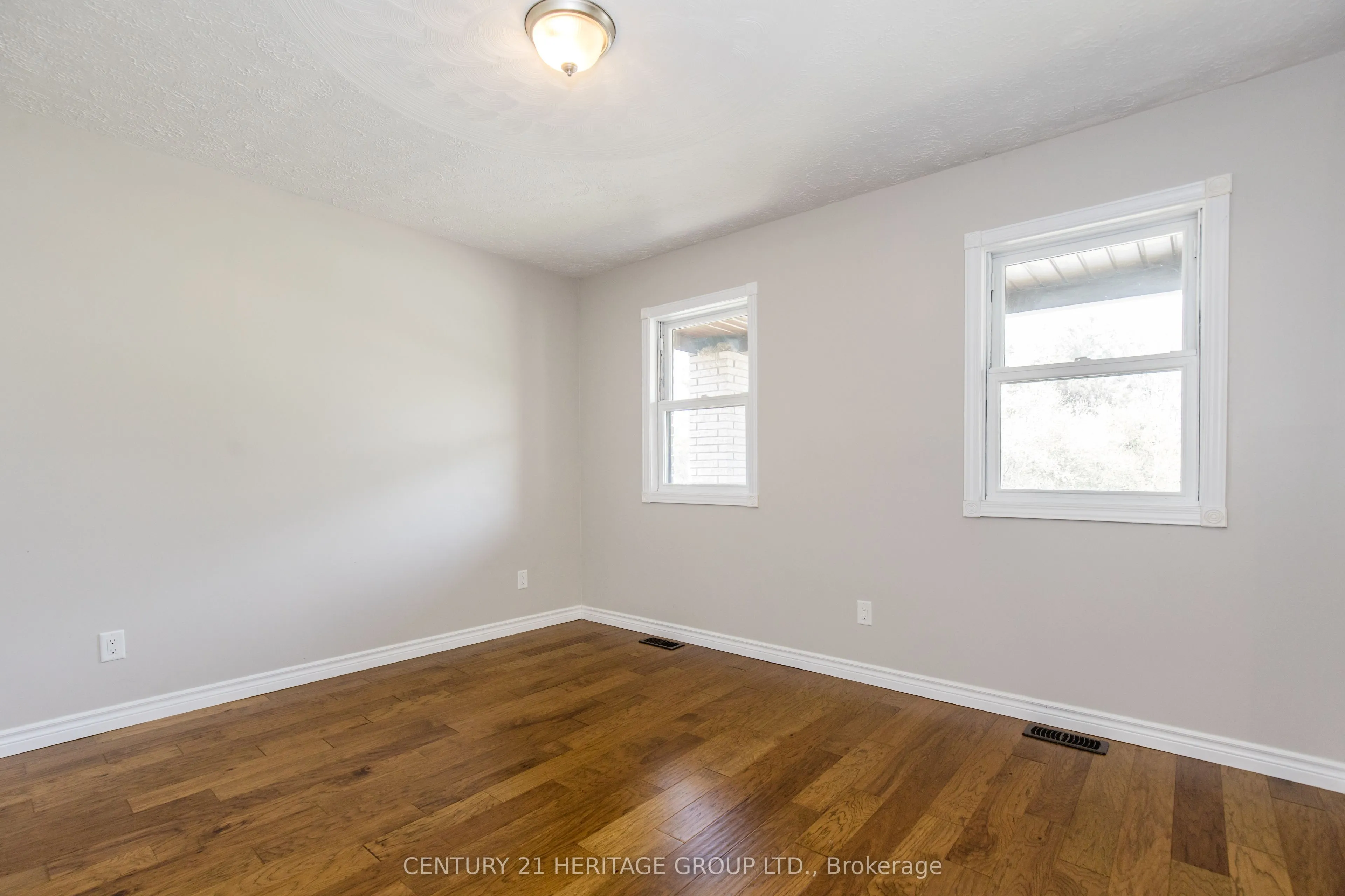 3081 Hogback Road