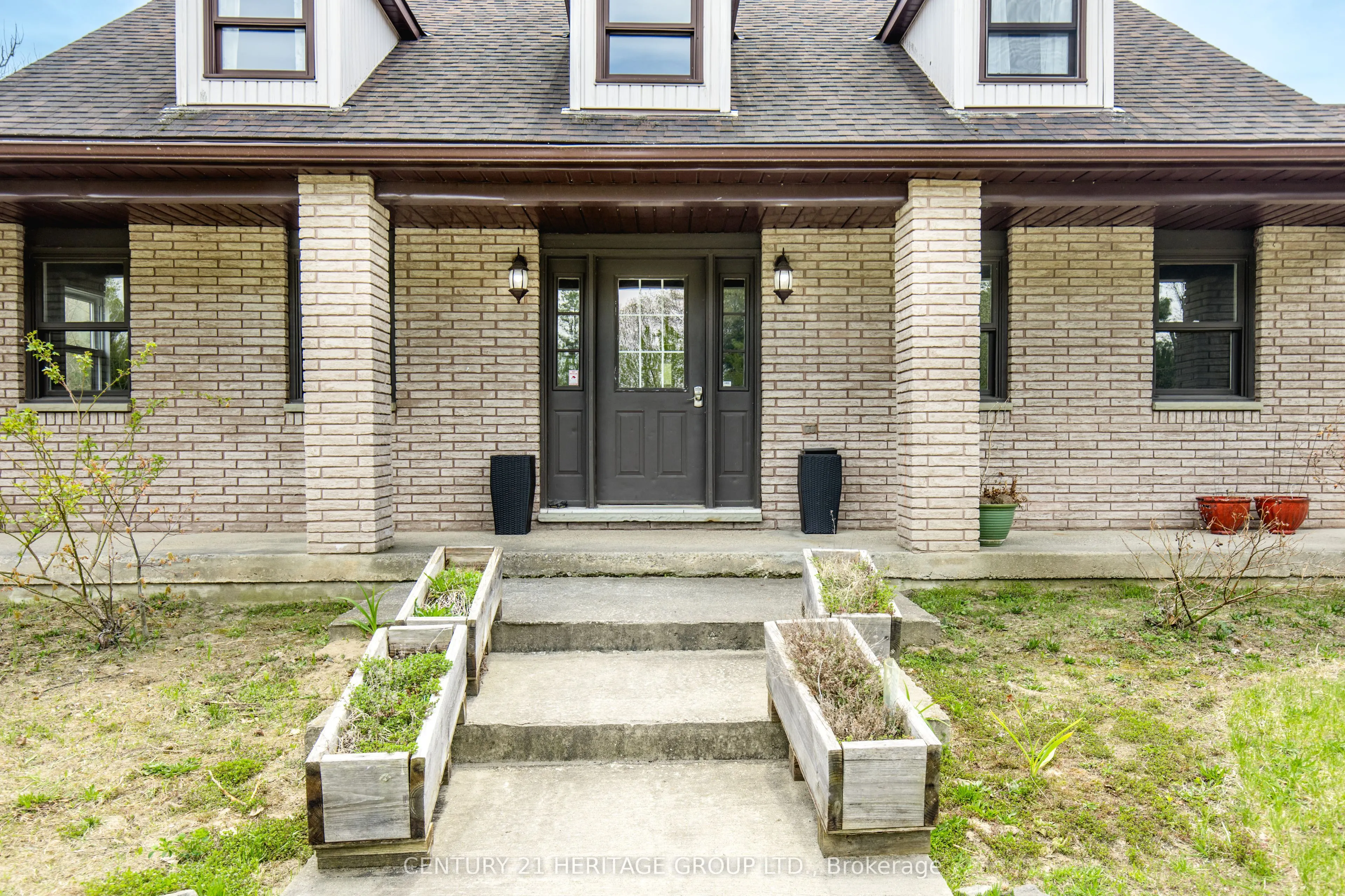 3081 Hogback Road