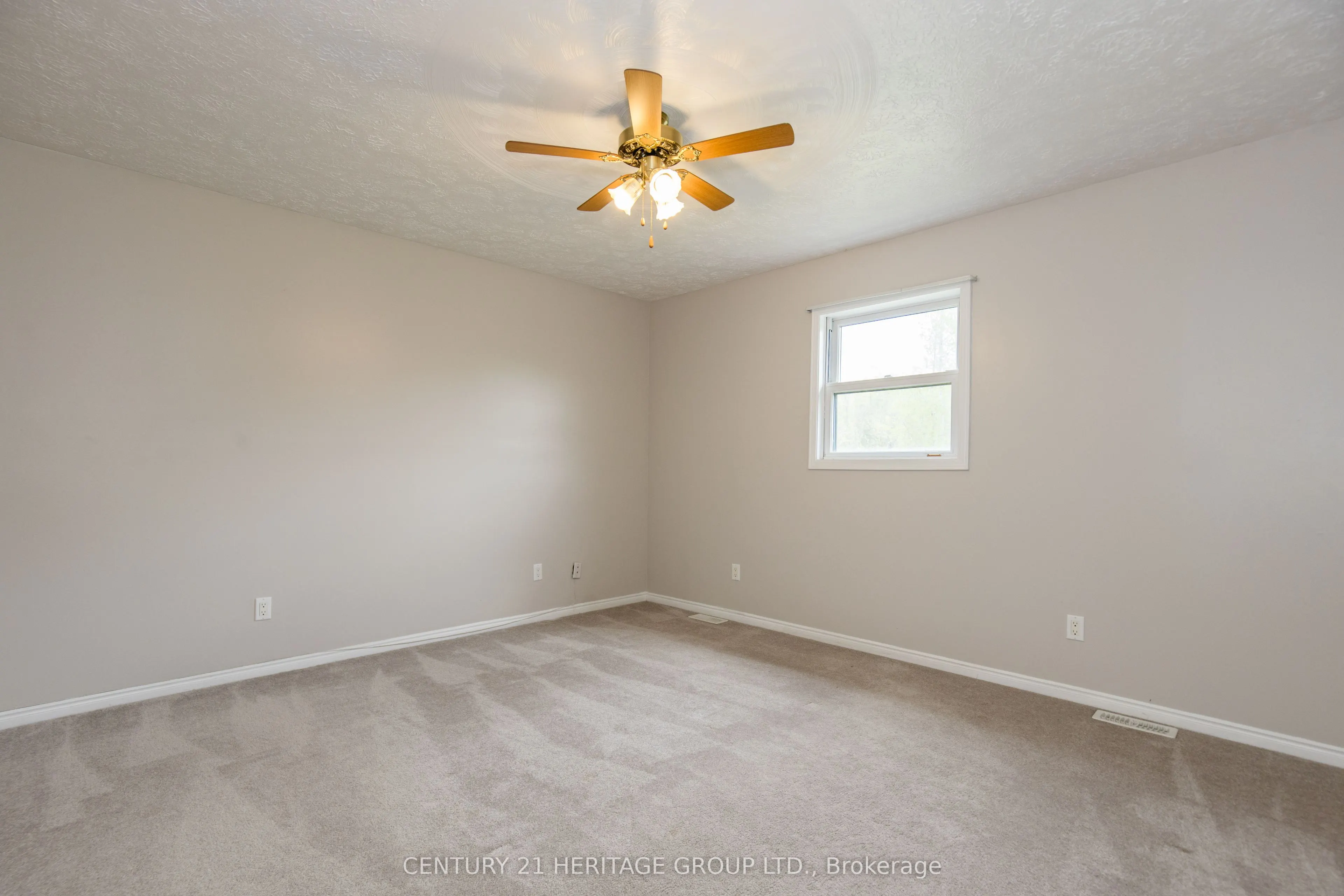 3081 Hogback Road