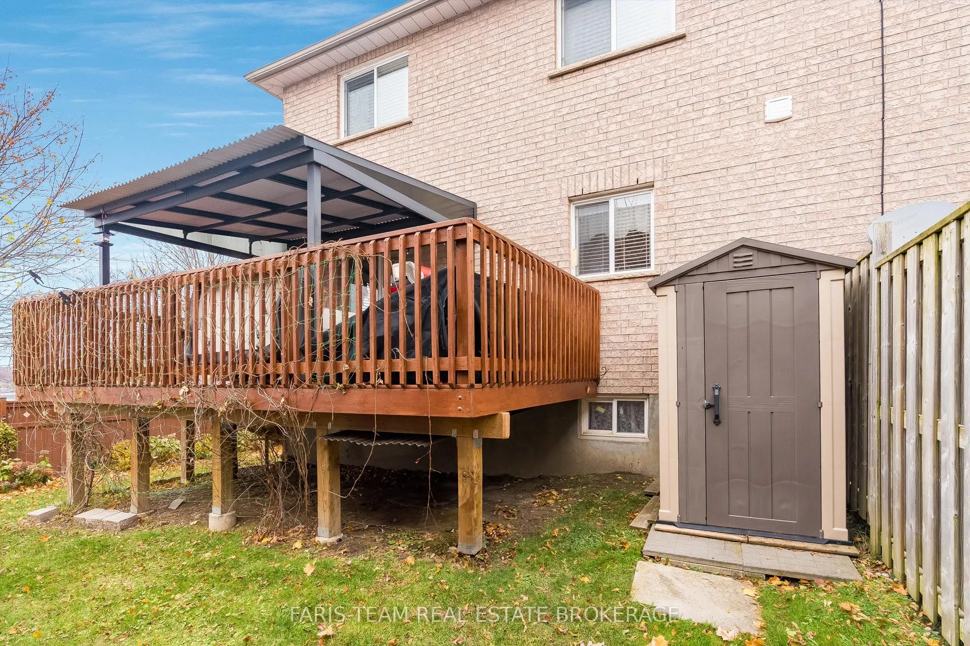 16 Owen Street