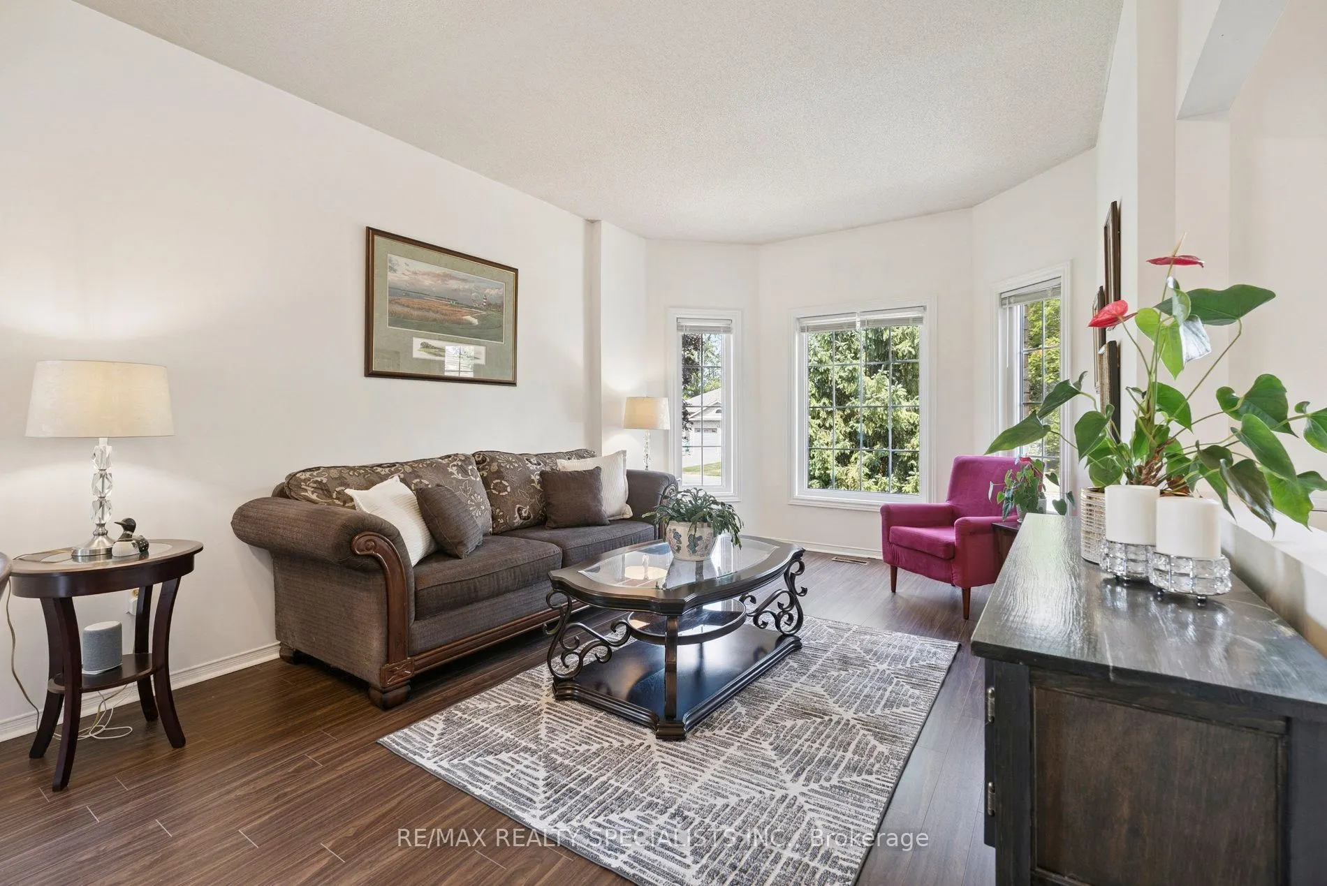 8 Brouwer Crescent
