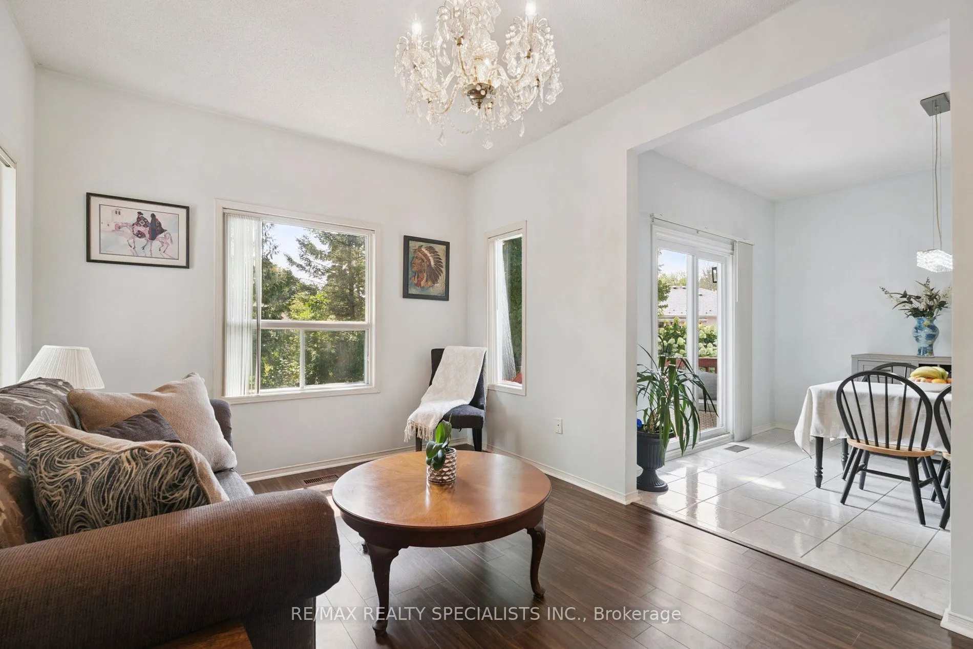 8 Brouwer Crescent
