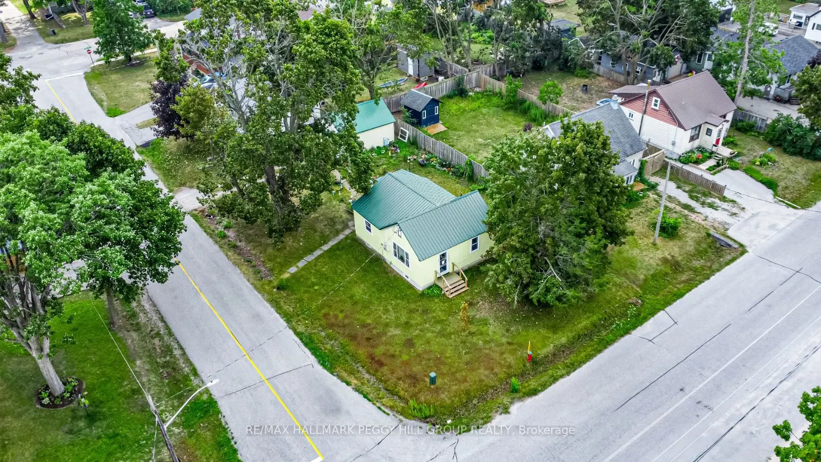 385 Mary Street
