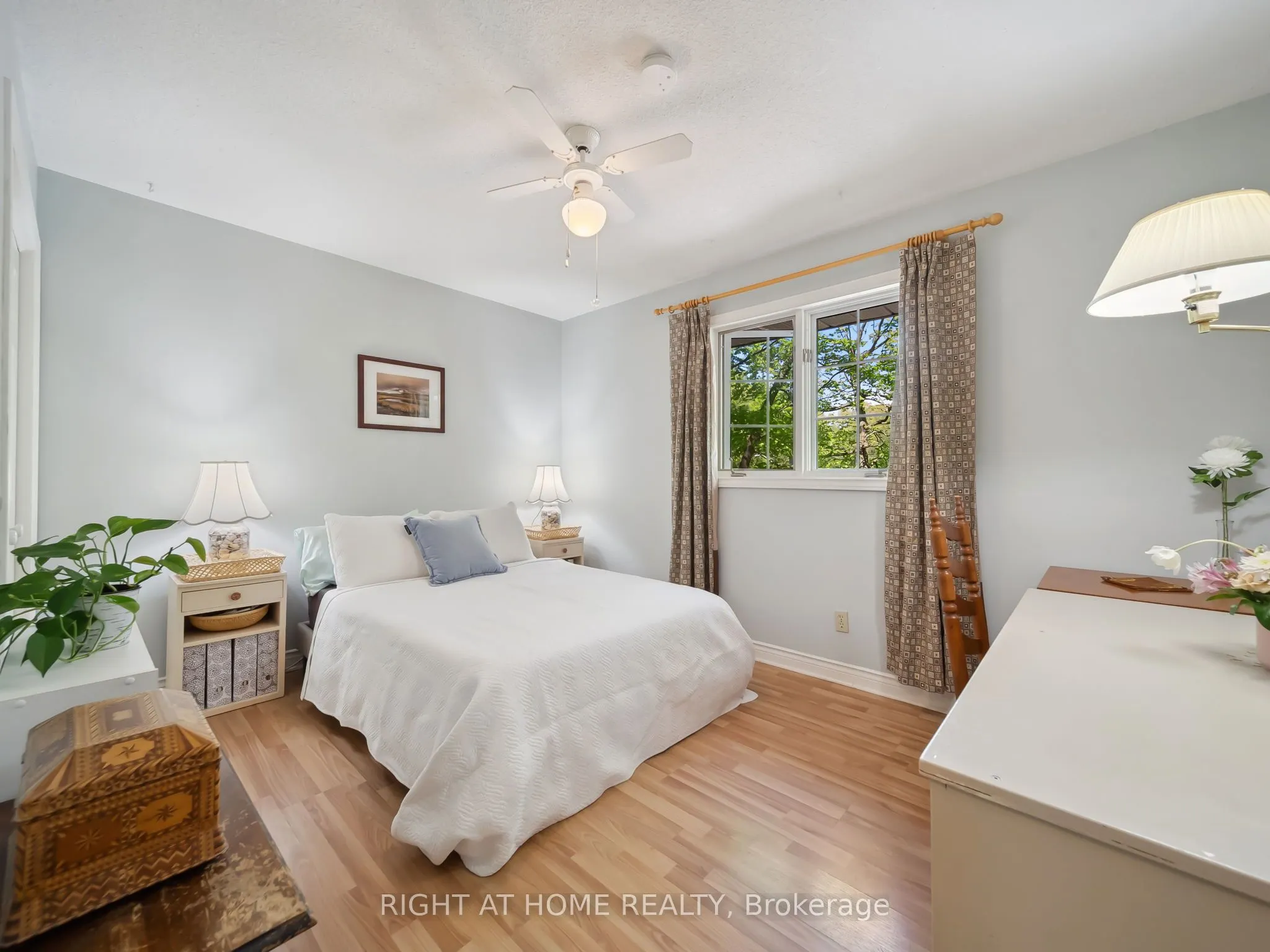 1857 Kensington Place
