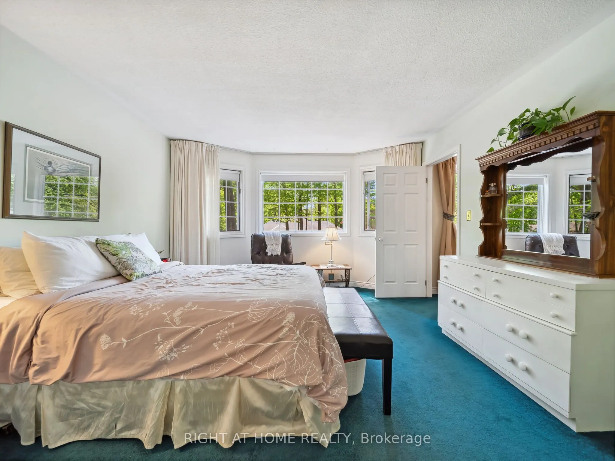 1857 Kensington Place