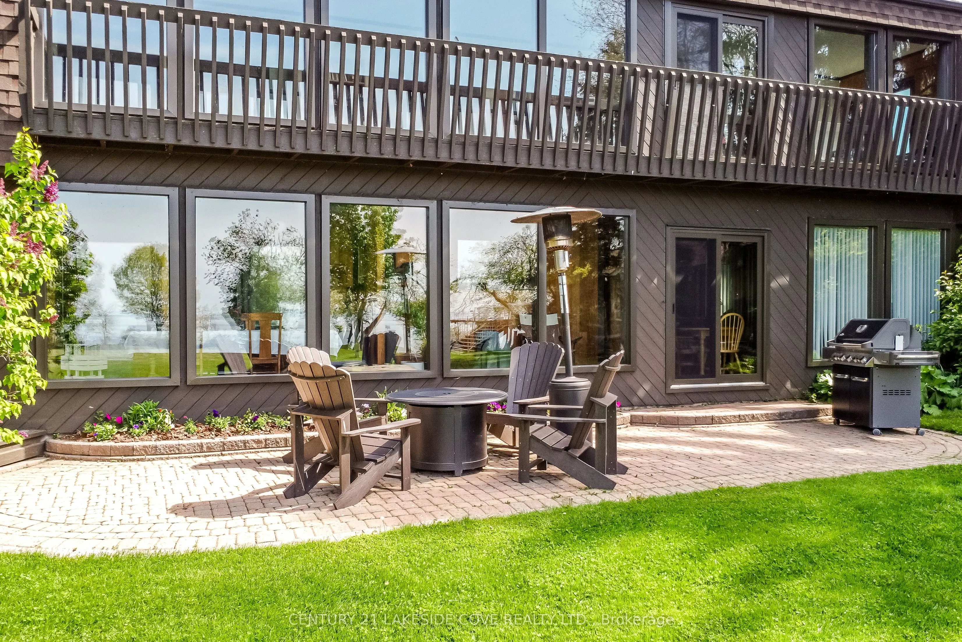 42 Thicketwood Place