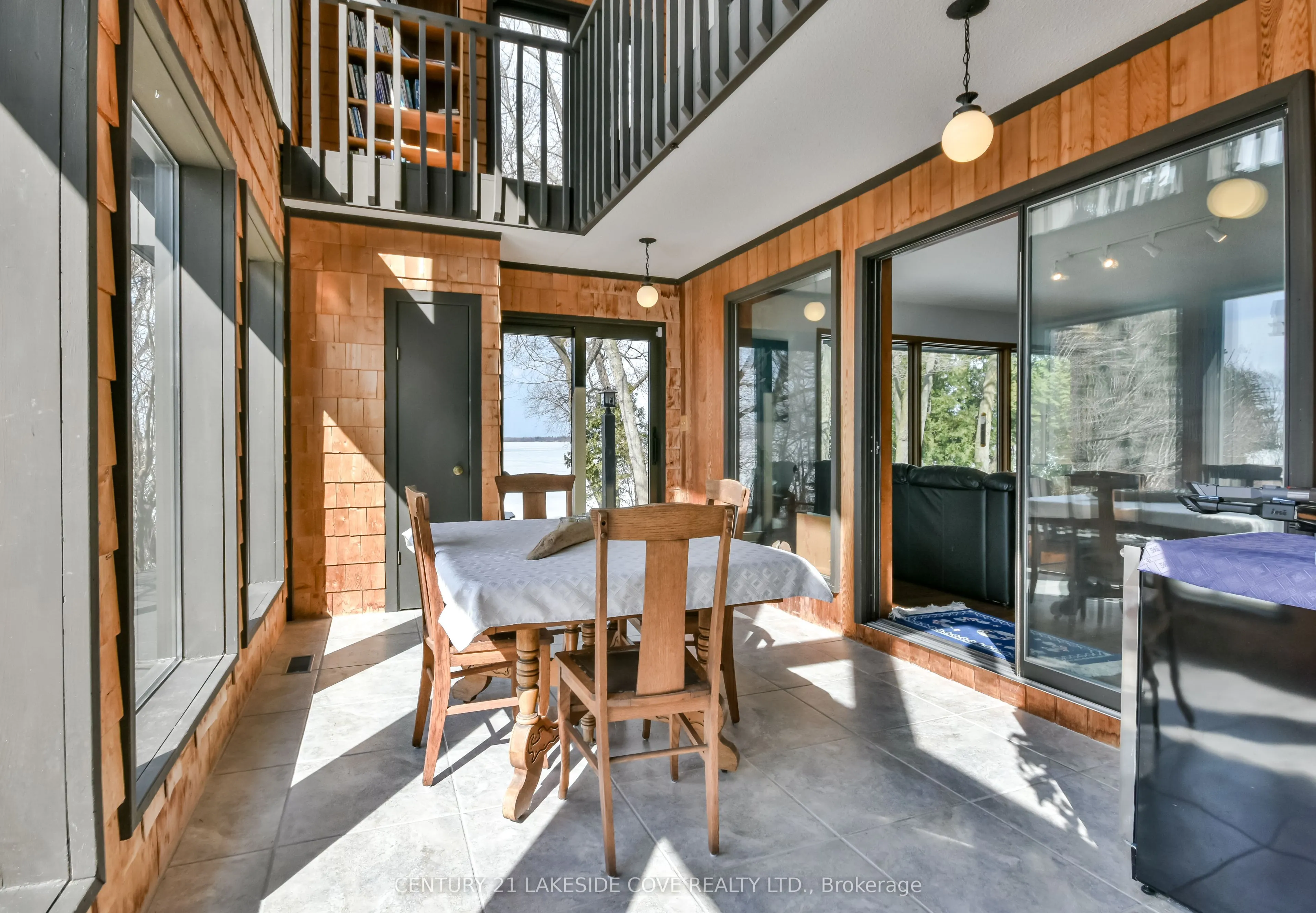 42 Thicketwood Place