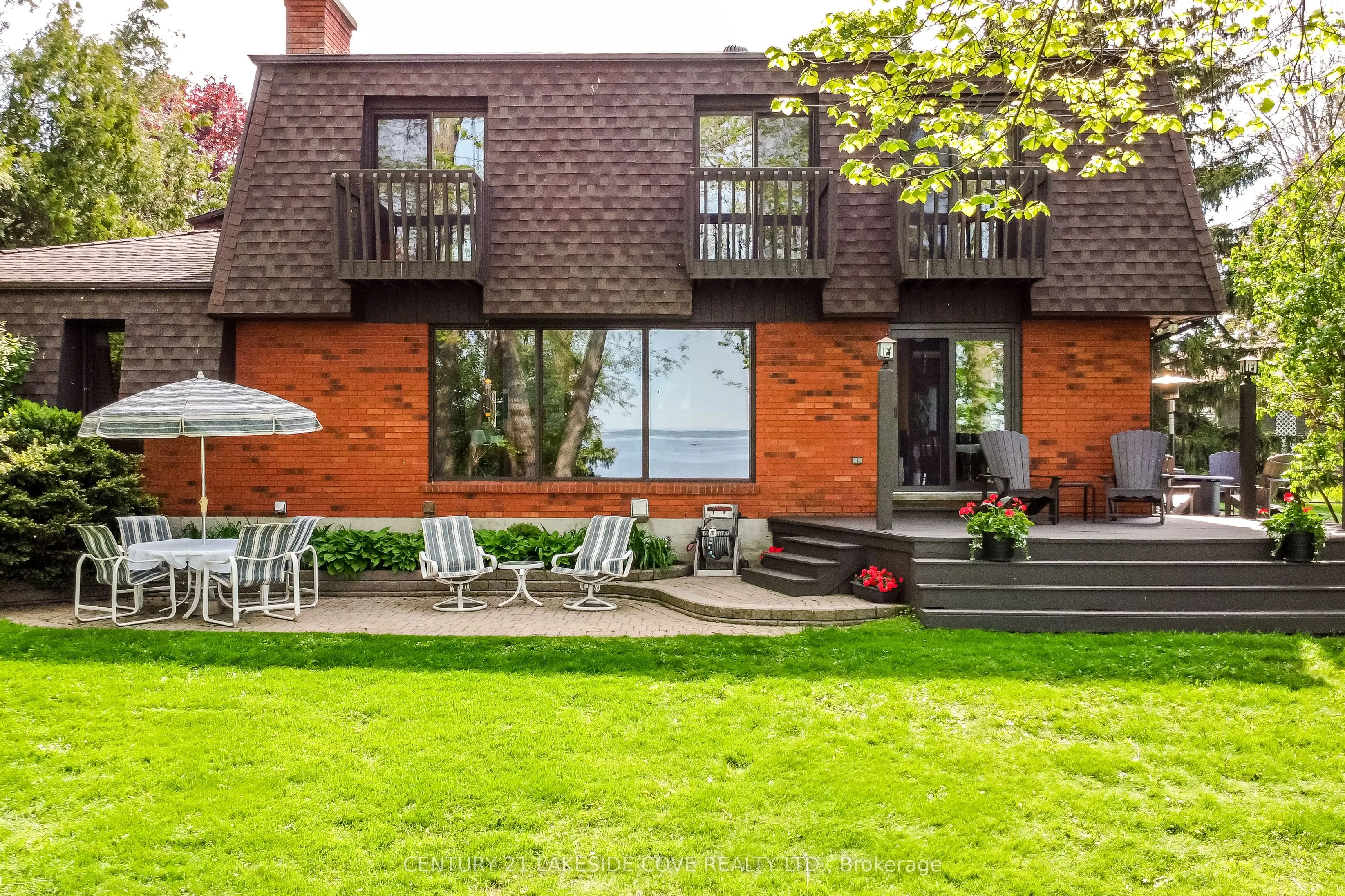 42 Thicketwood Place