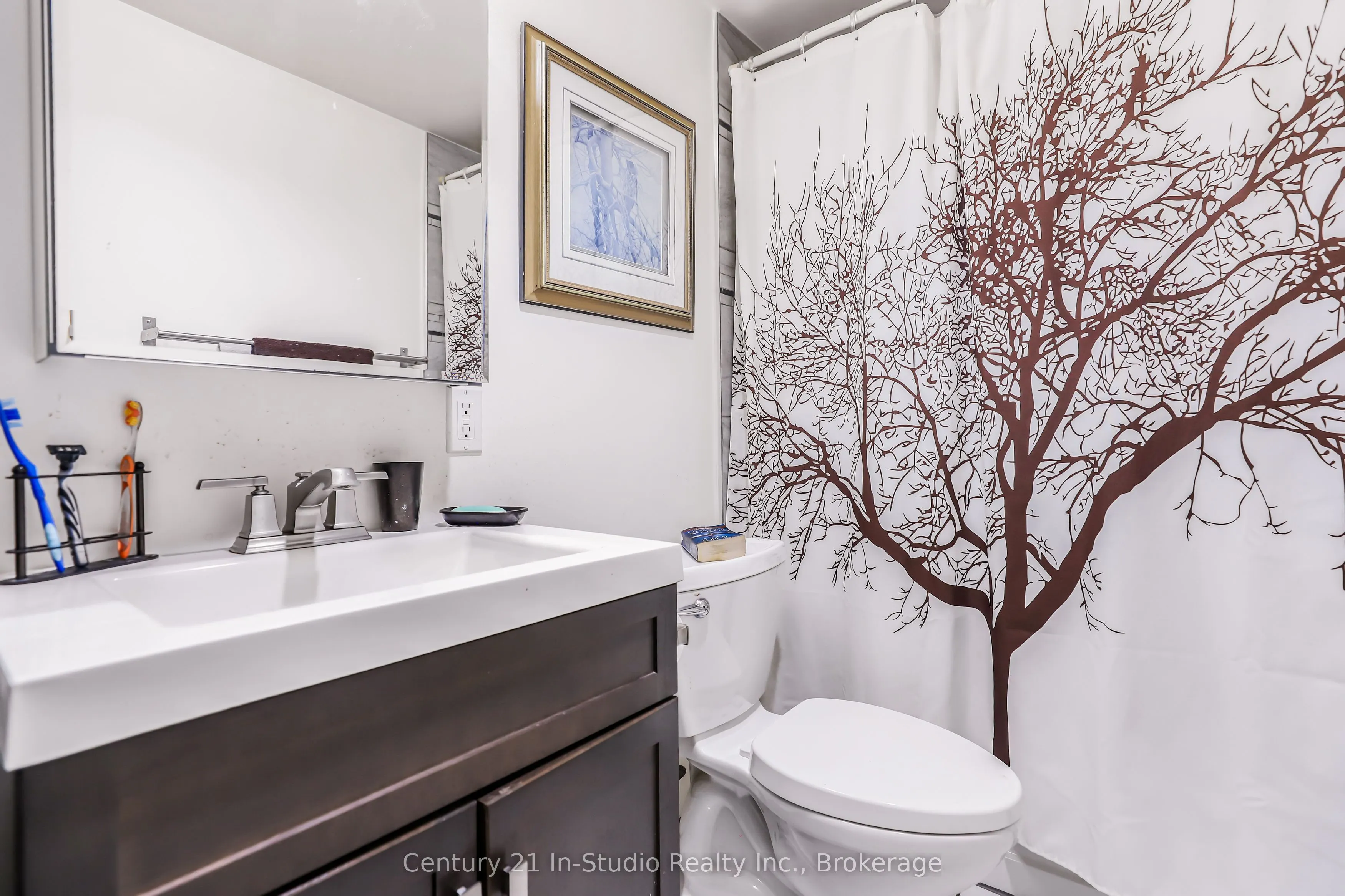 5 Dawson Drive, #324