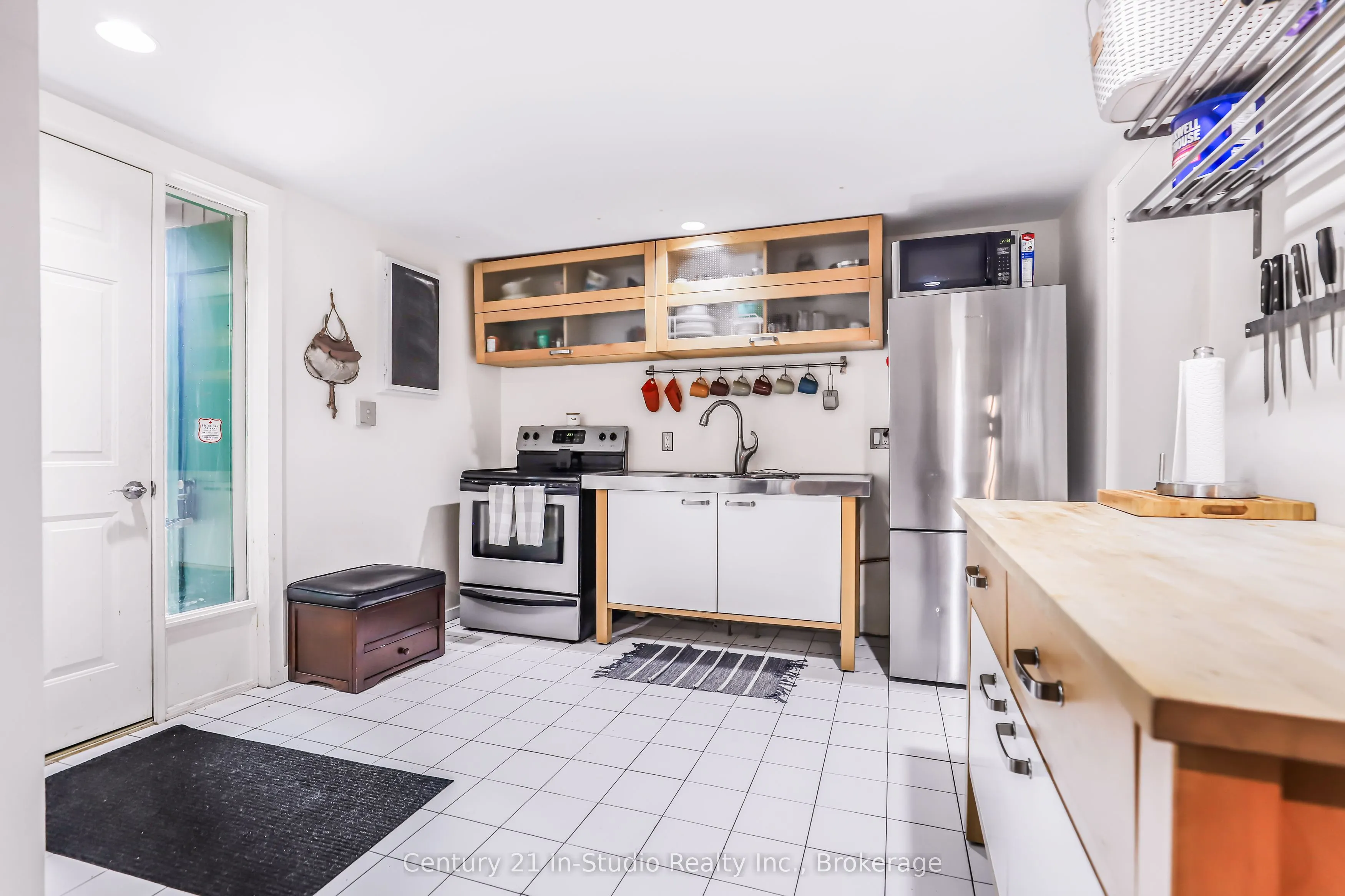 5 Dawson Drive, #324