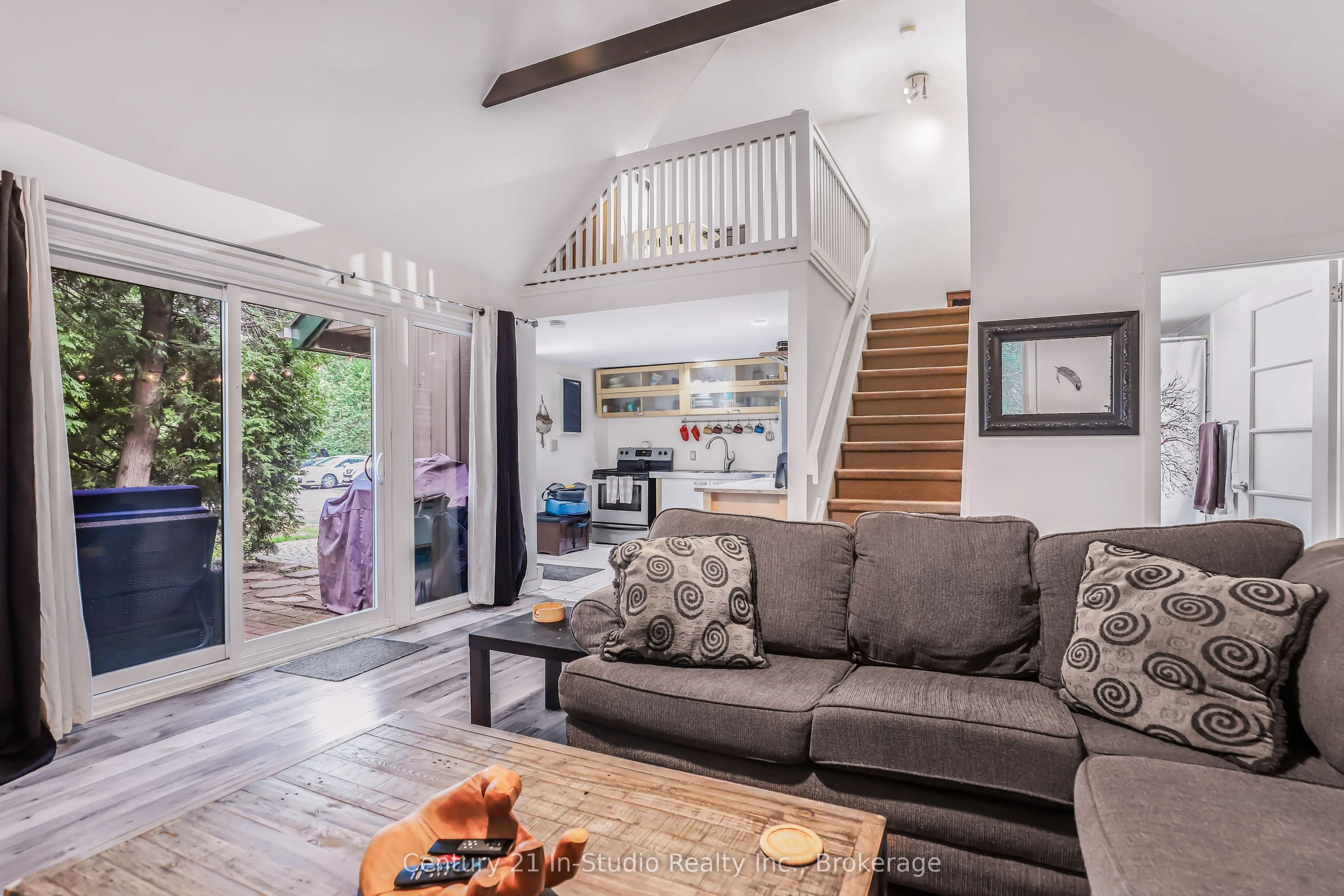 5 Dawson Drive, #324