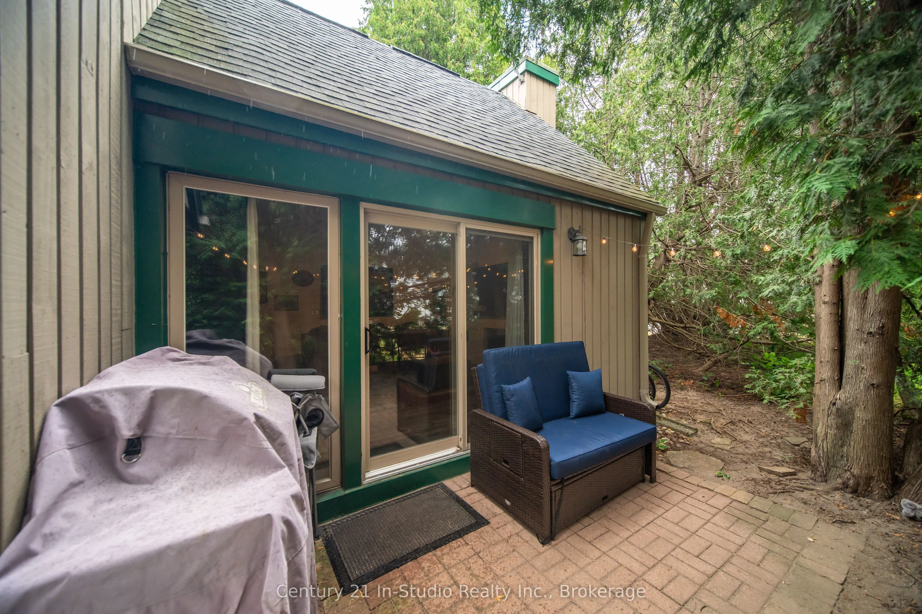 5 Dawson Drive, #324