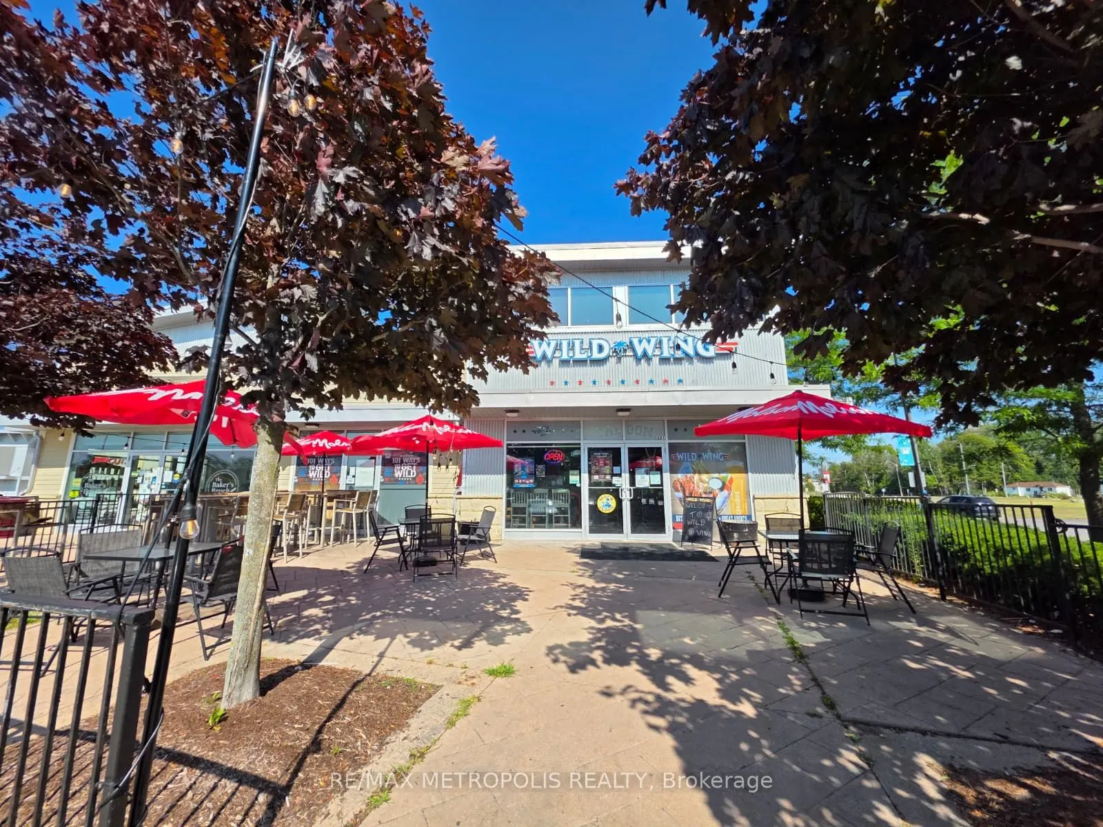 321 Main Street, #2