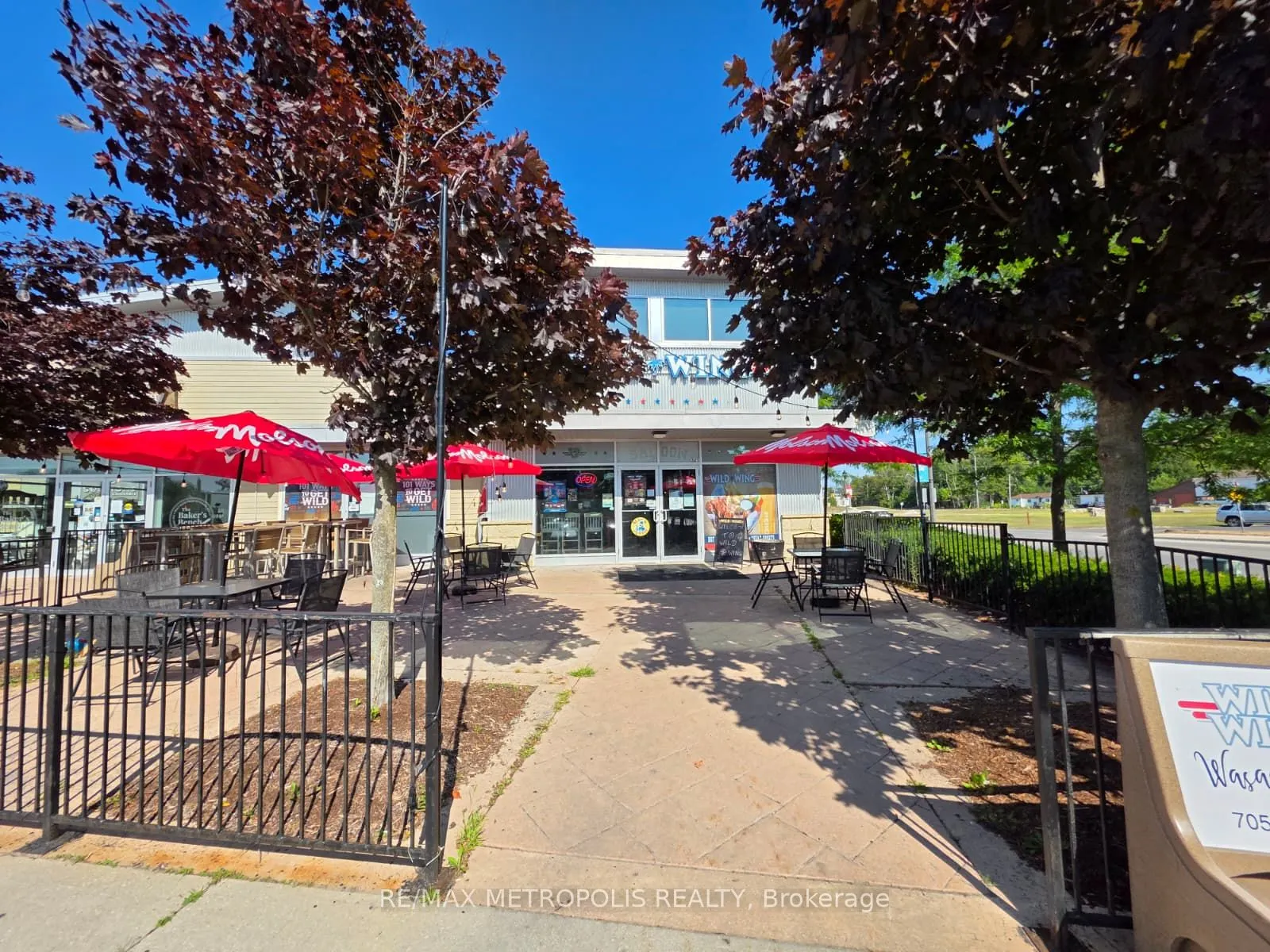 321 Main Street, #2