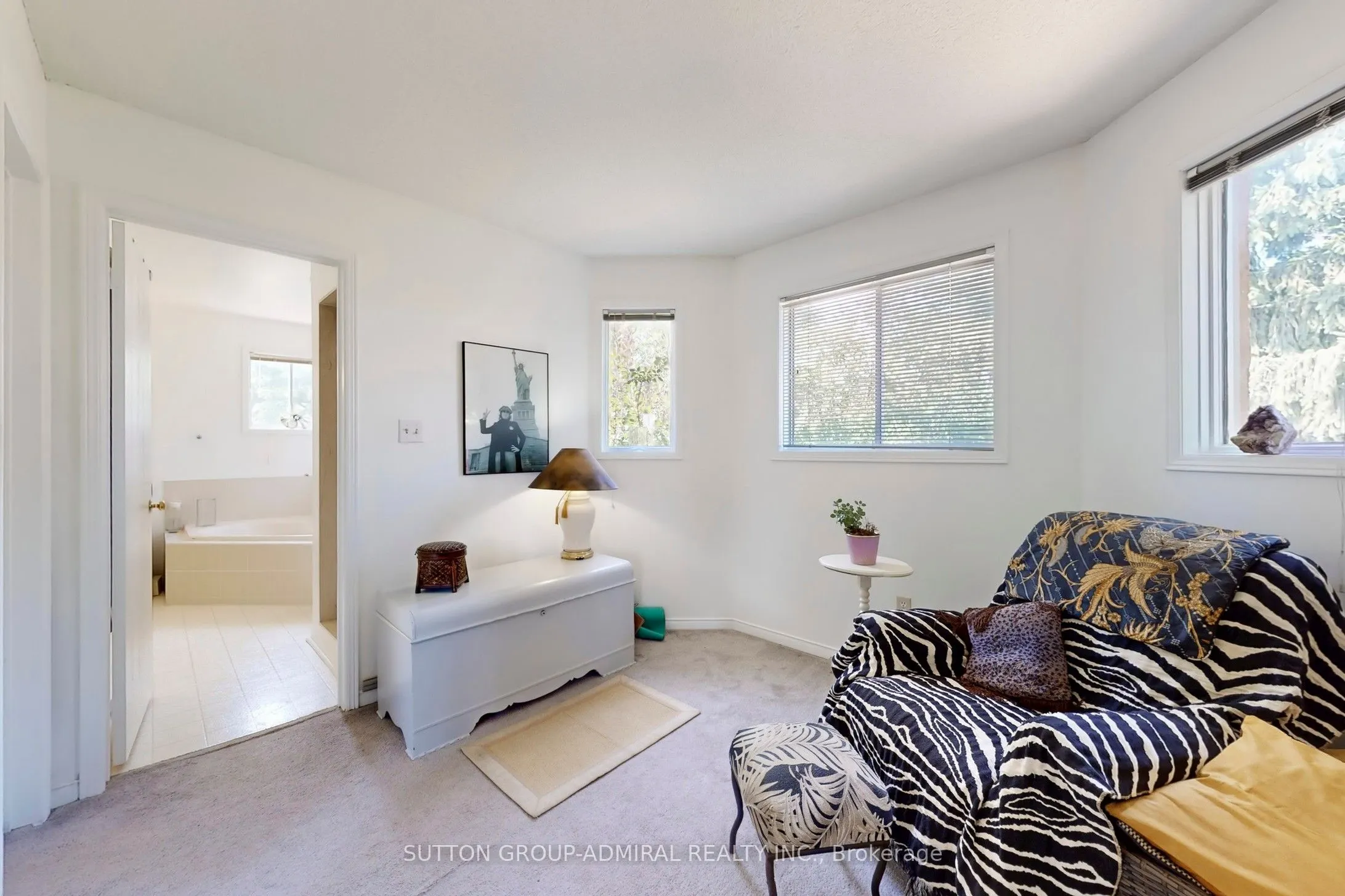 184 Hanmer Street W