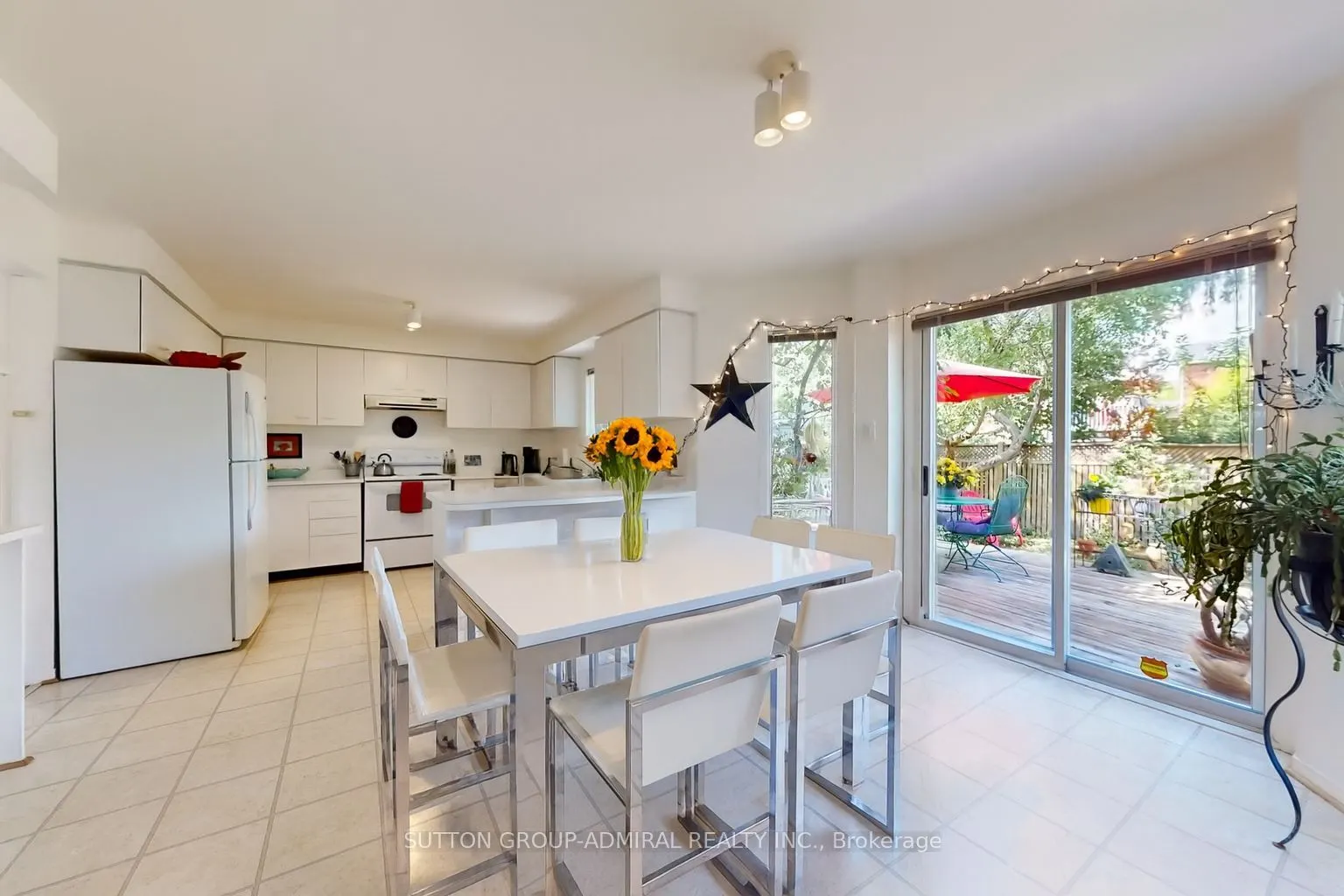 184 Hanmer Street W