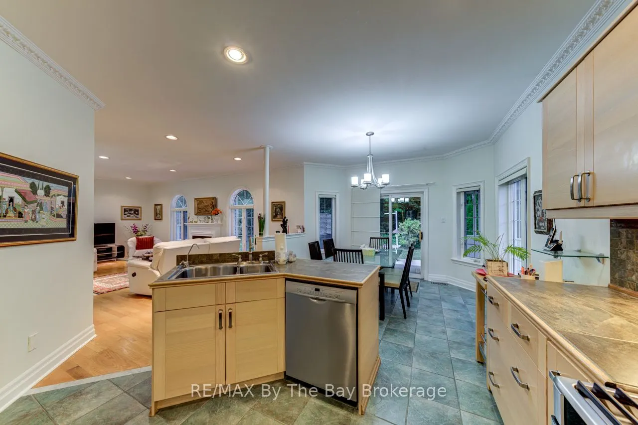 28 Bridlewood Crescent