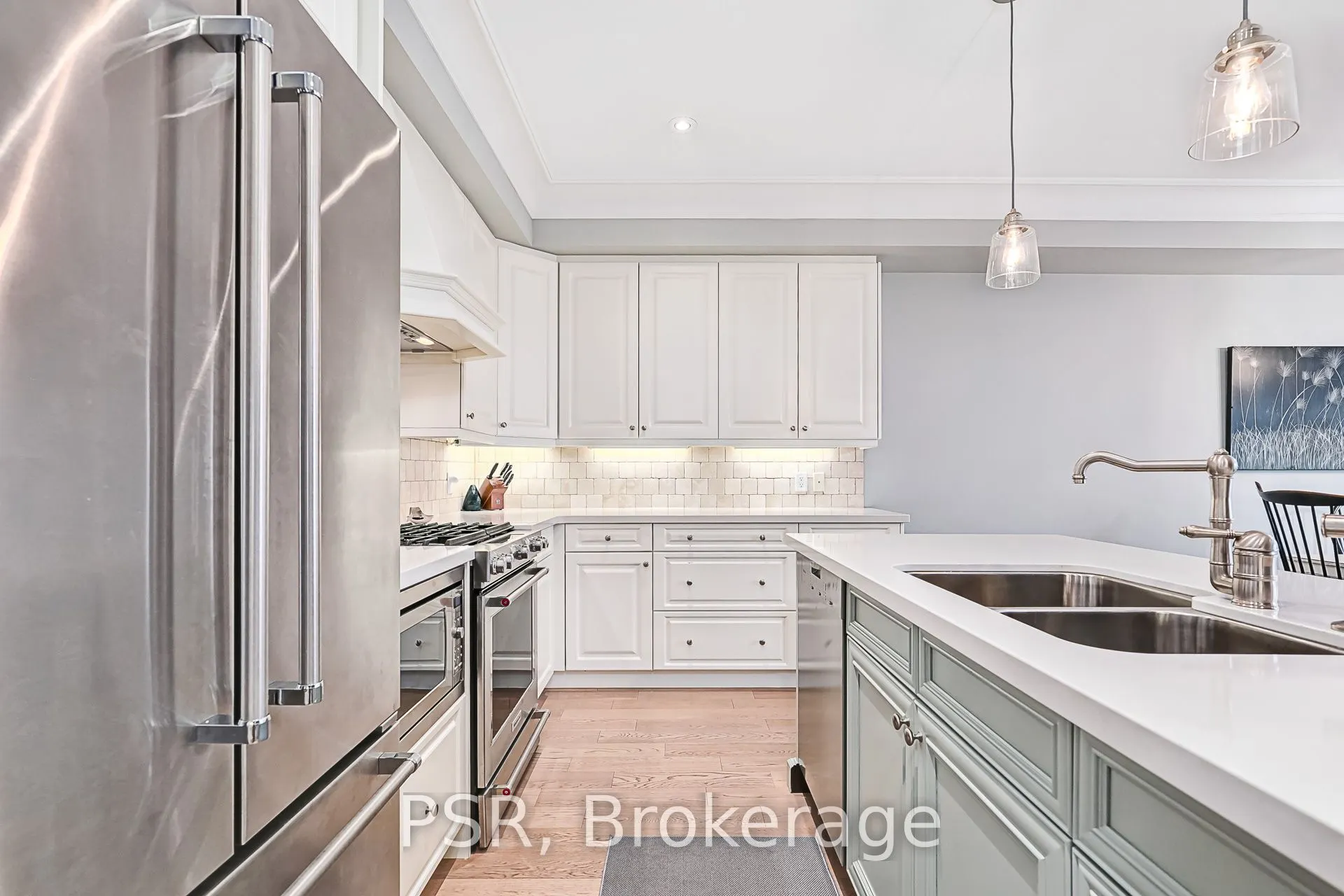 40 Trott Boulevard, #404