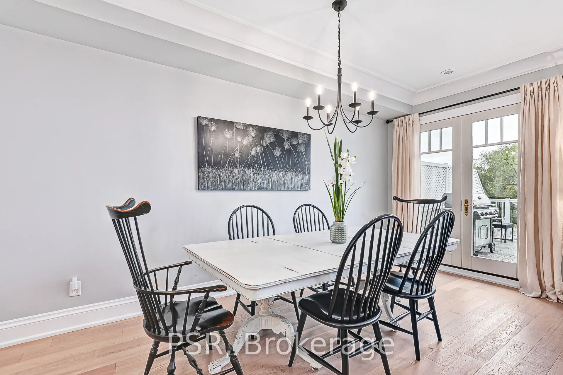 40 Trott Boulevard, #404