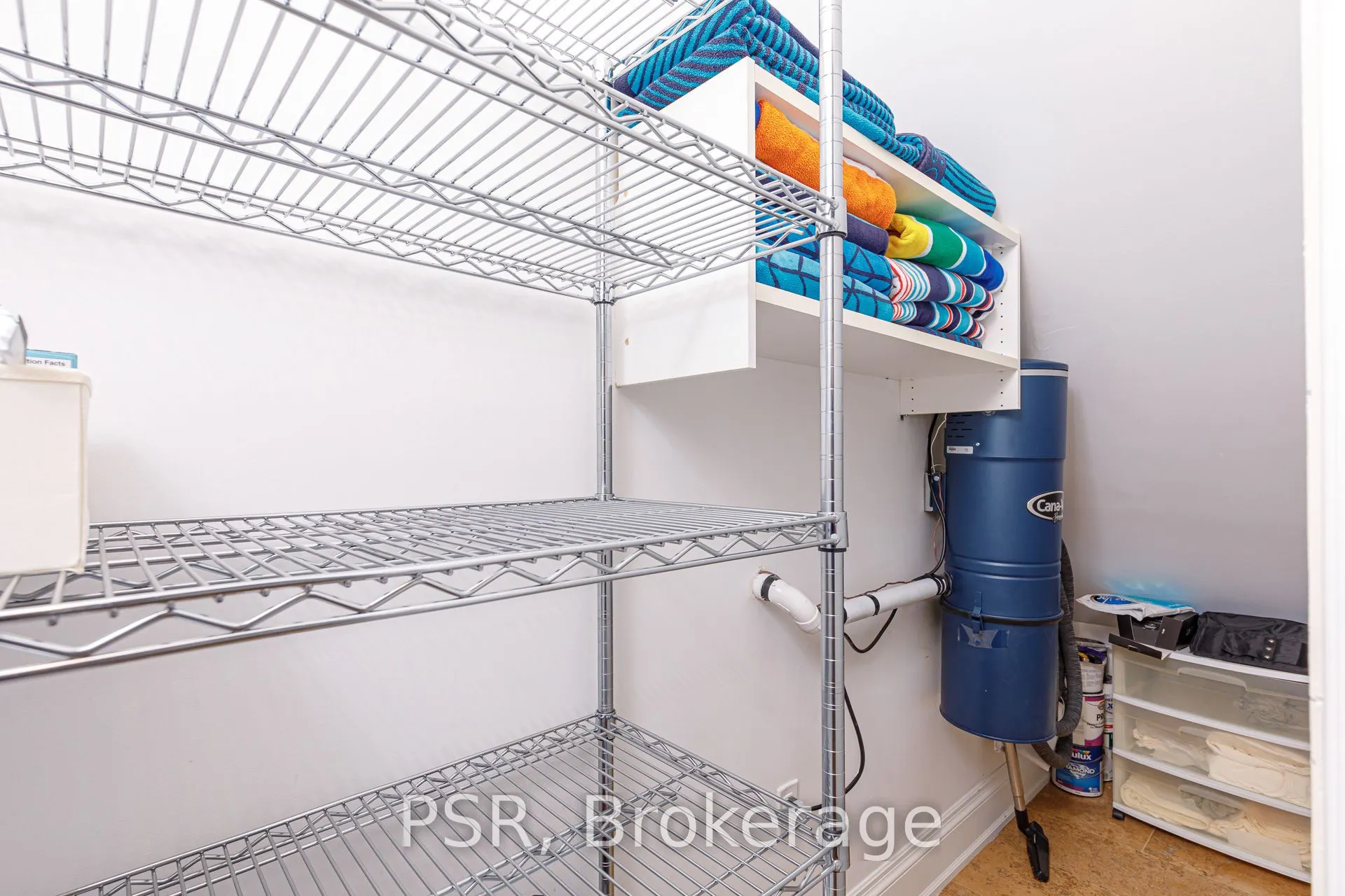 40 Trott Boulevard, #404