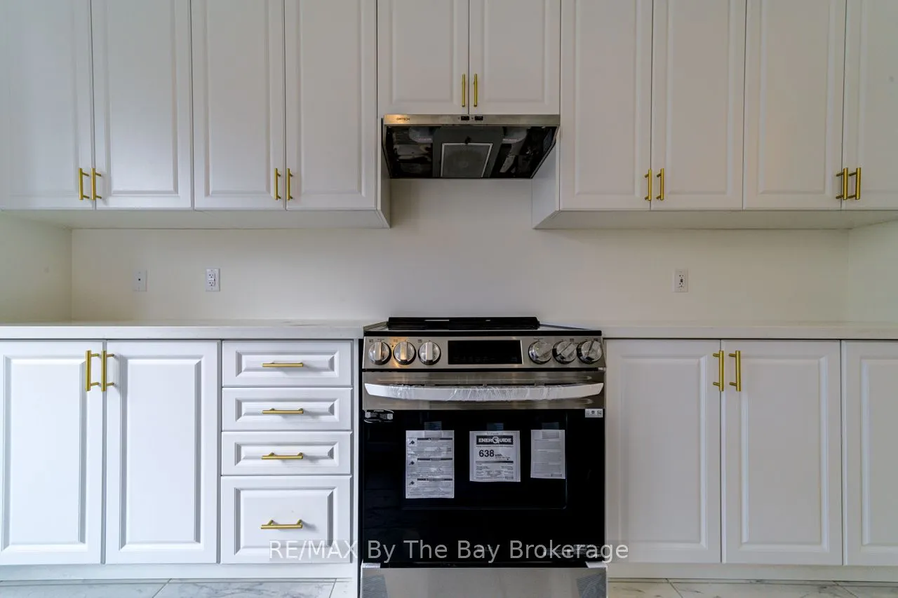 41 Del Ray Crescent