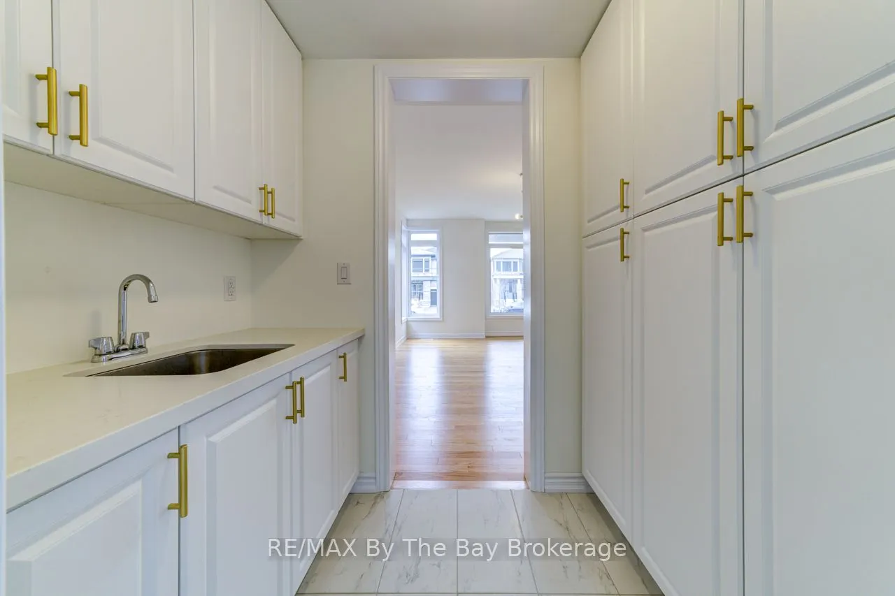 41 Del Ray Crescent