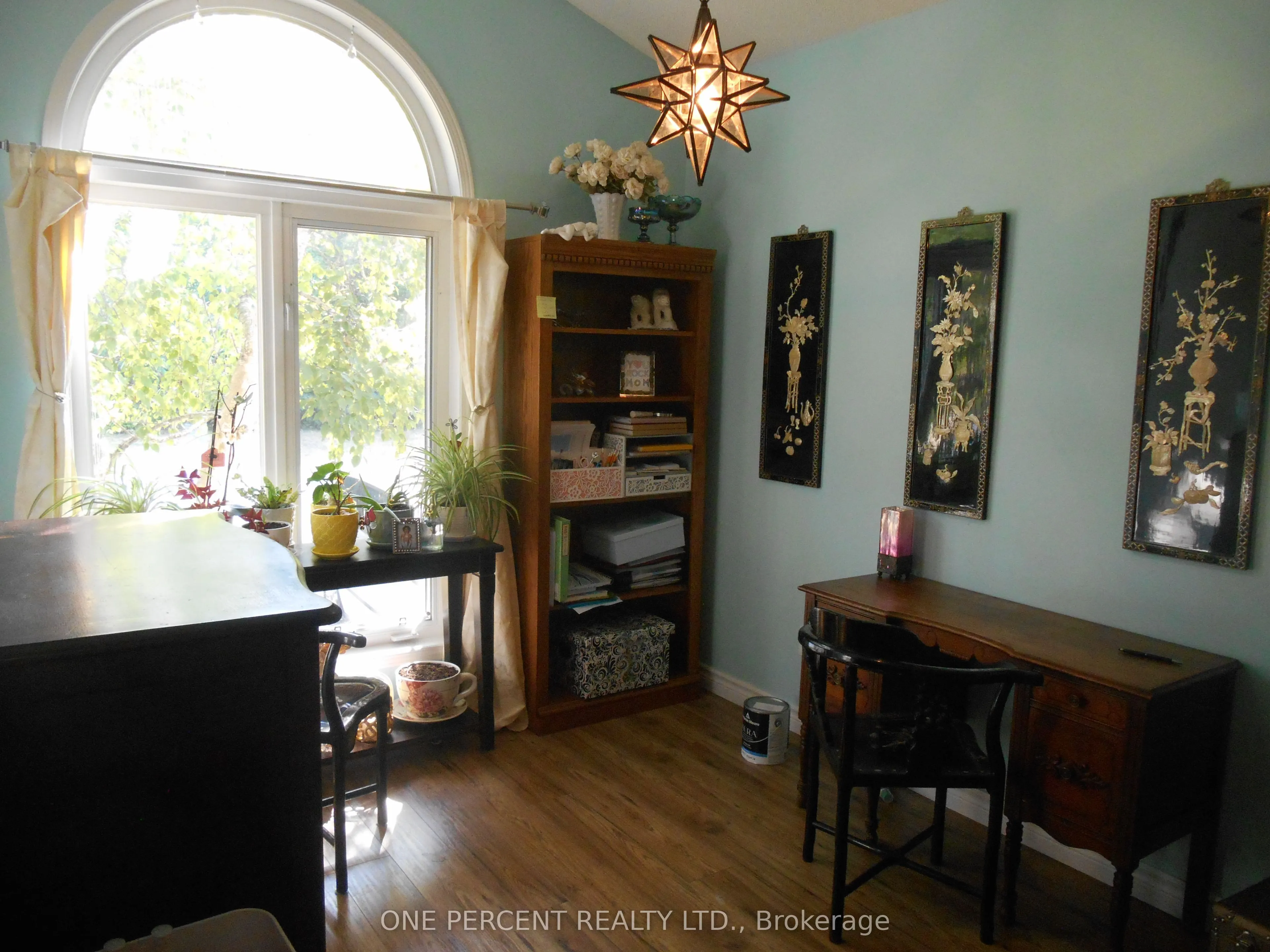 22 BRILLINGER Drive