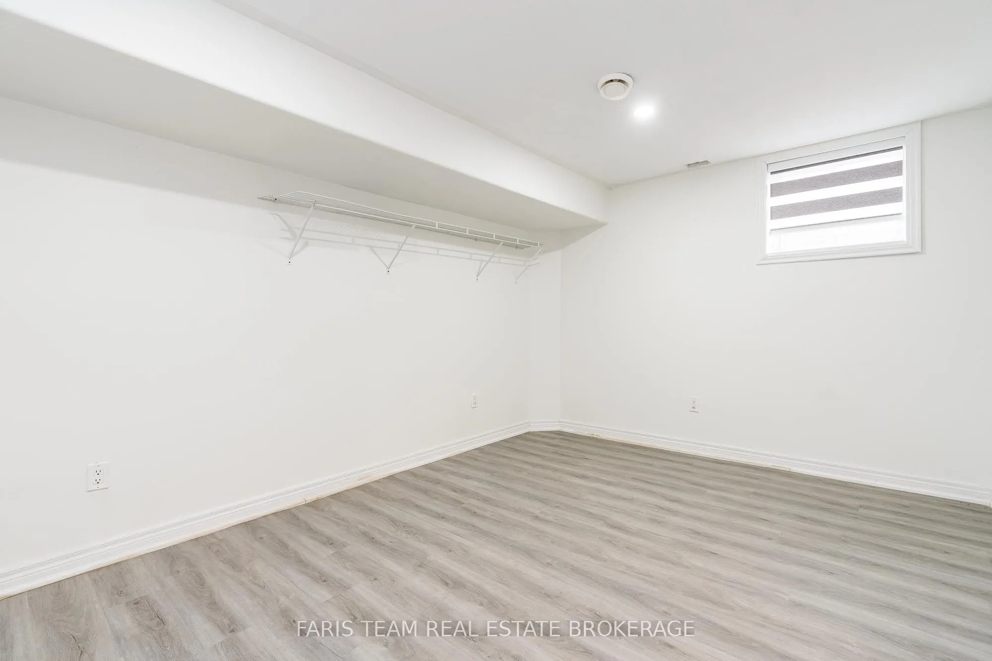 2 Vanessa Drive