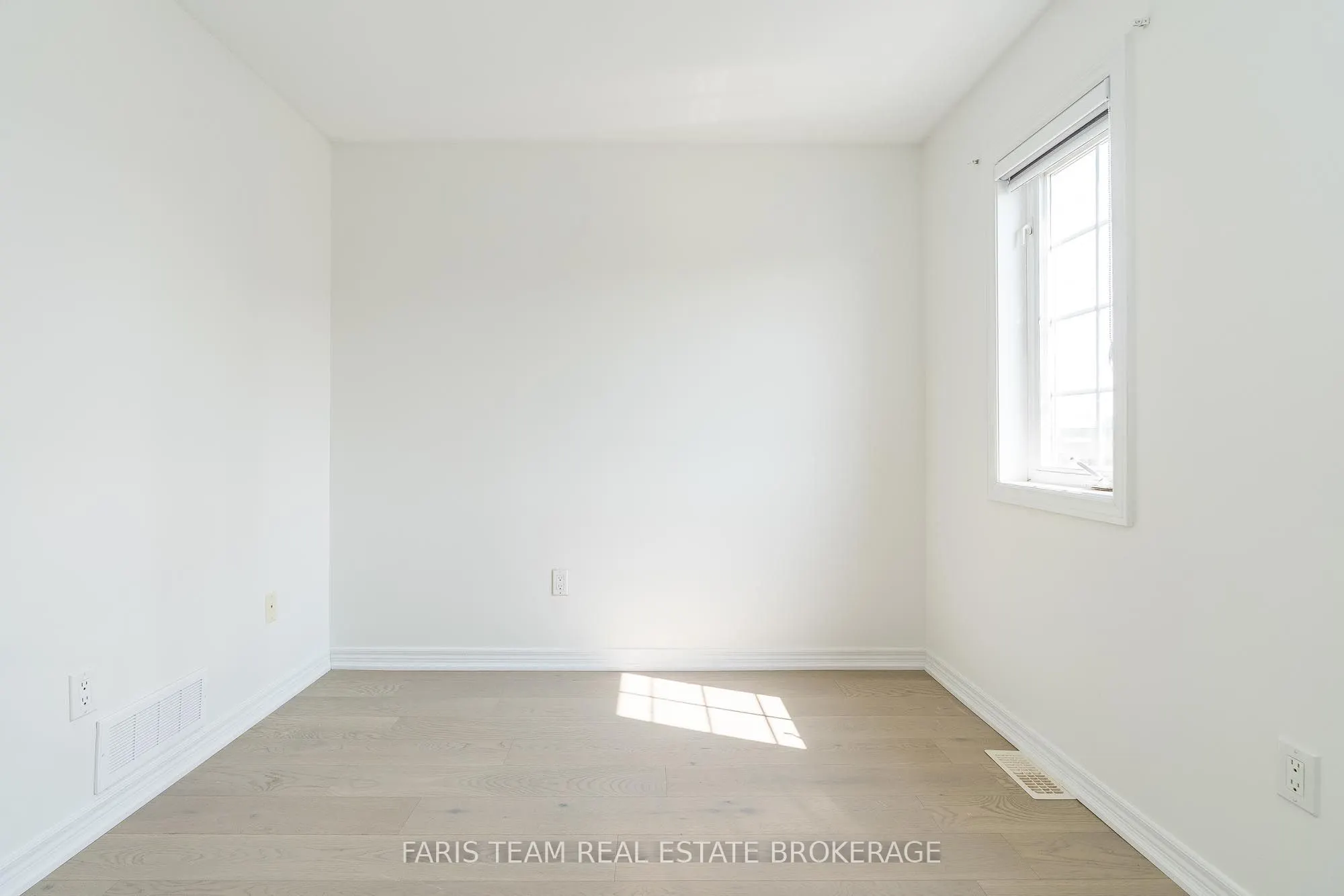 2 Vanessa Drive
