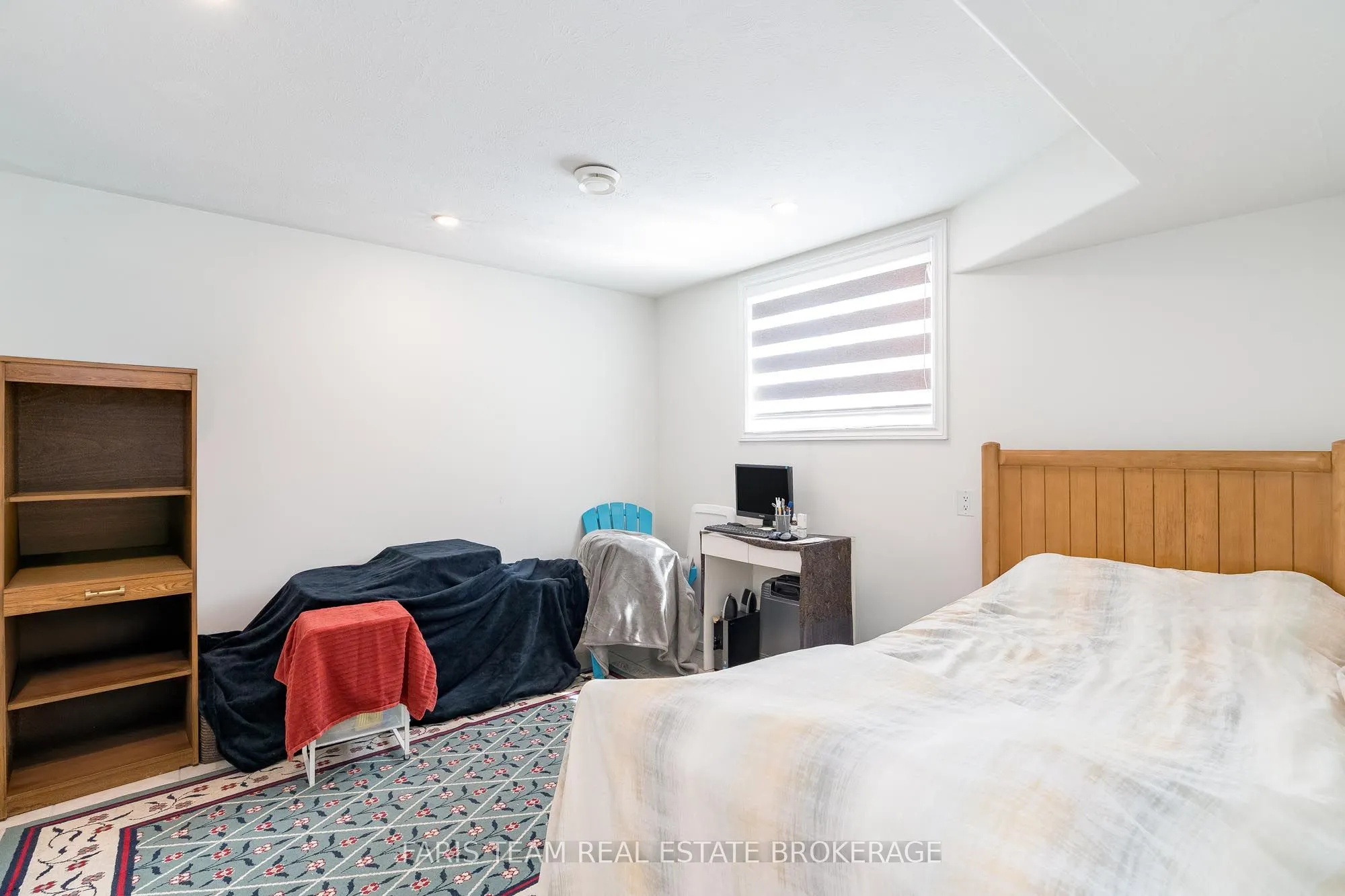 2 Vanessa Drive